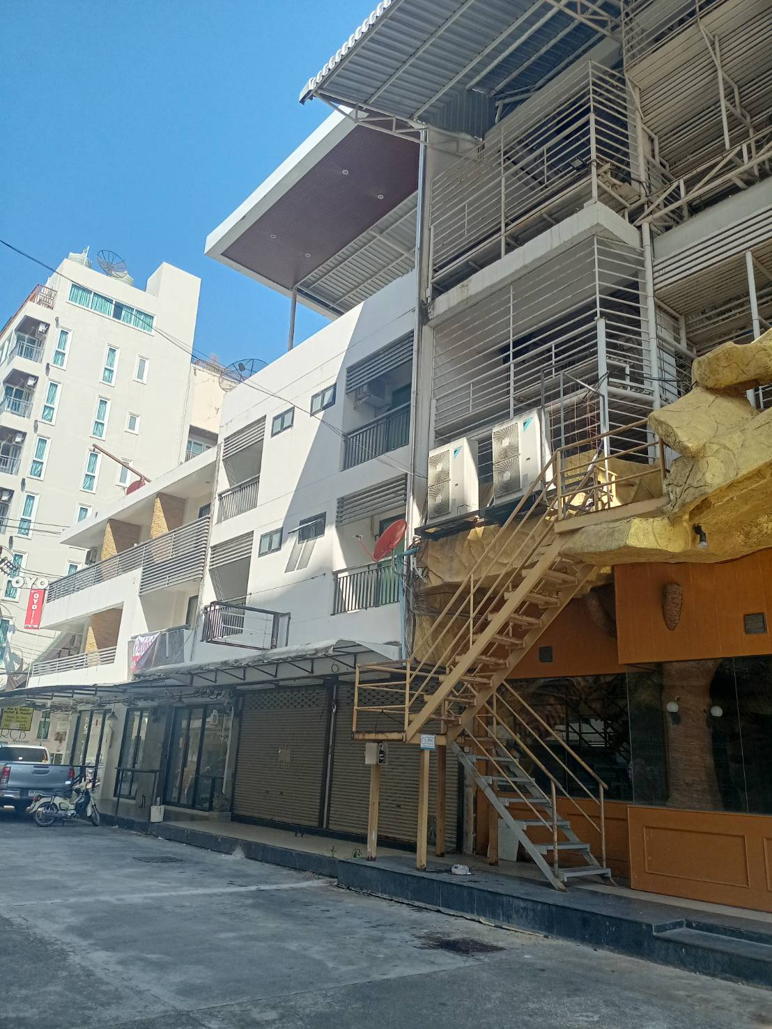For Sales : Shop house, Patong zone, 2 unit
