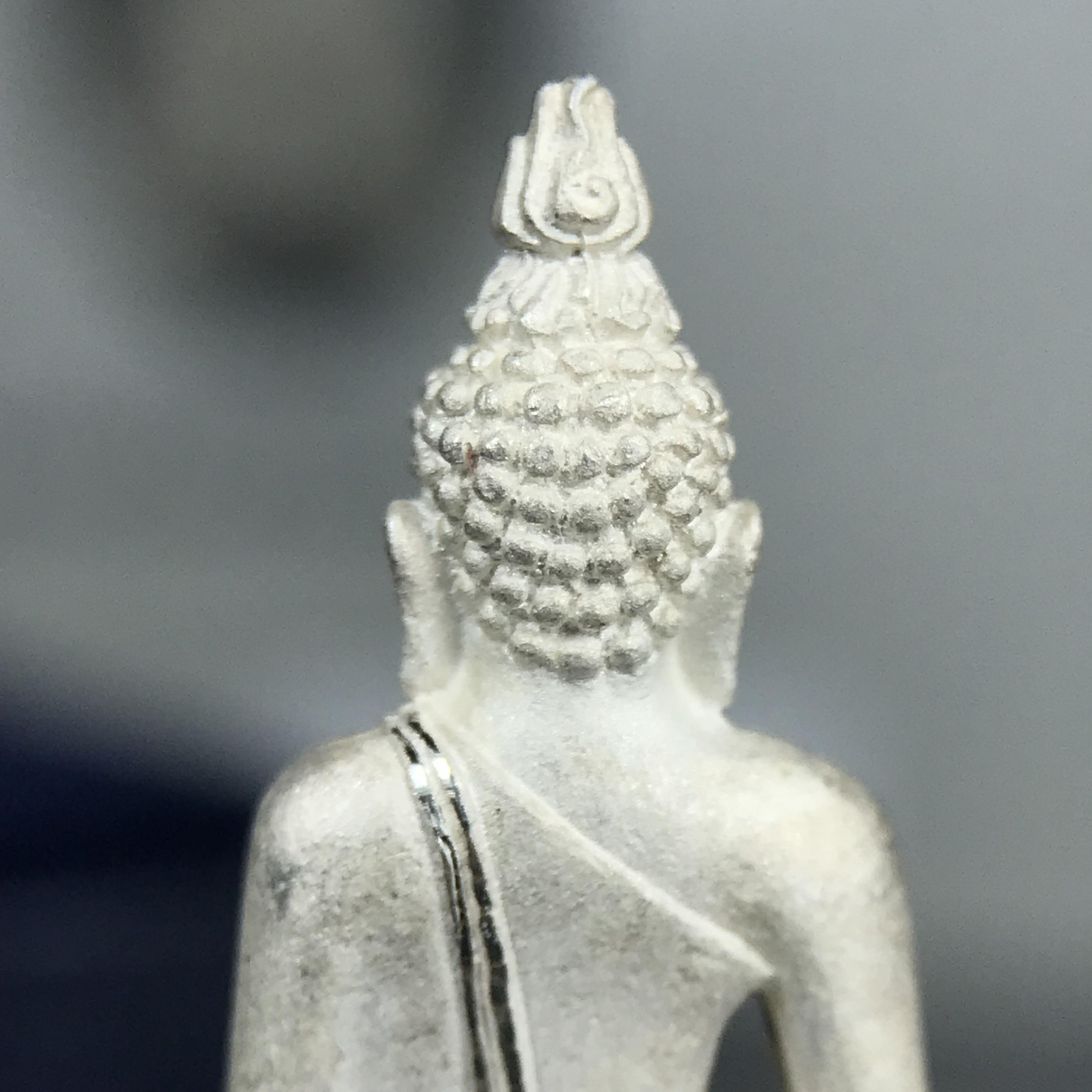 พระกริ่งไพรีพินาศ ญสส.มูลนิธิพิทักษ์ดวงตาประชาชน ฉลองศิริราชสมบัติครองราชย์ 50 ปี รัชกาลที่ 9 เนื้อเงินบริสุทธิ์ 99.9% ขนาดสูง 2.8 ซม. พร้อมกล่องบรรจุเดิมและการ์ดใบรับรองเดิมครบสมบูรณ์(องค์หมายเลข ๖๖๘๐)