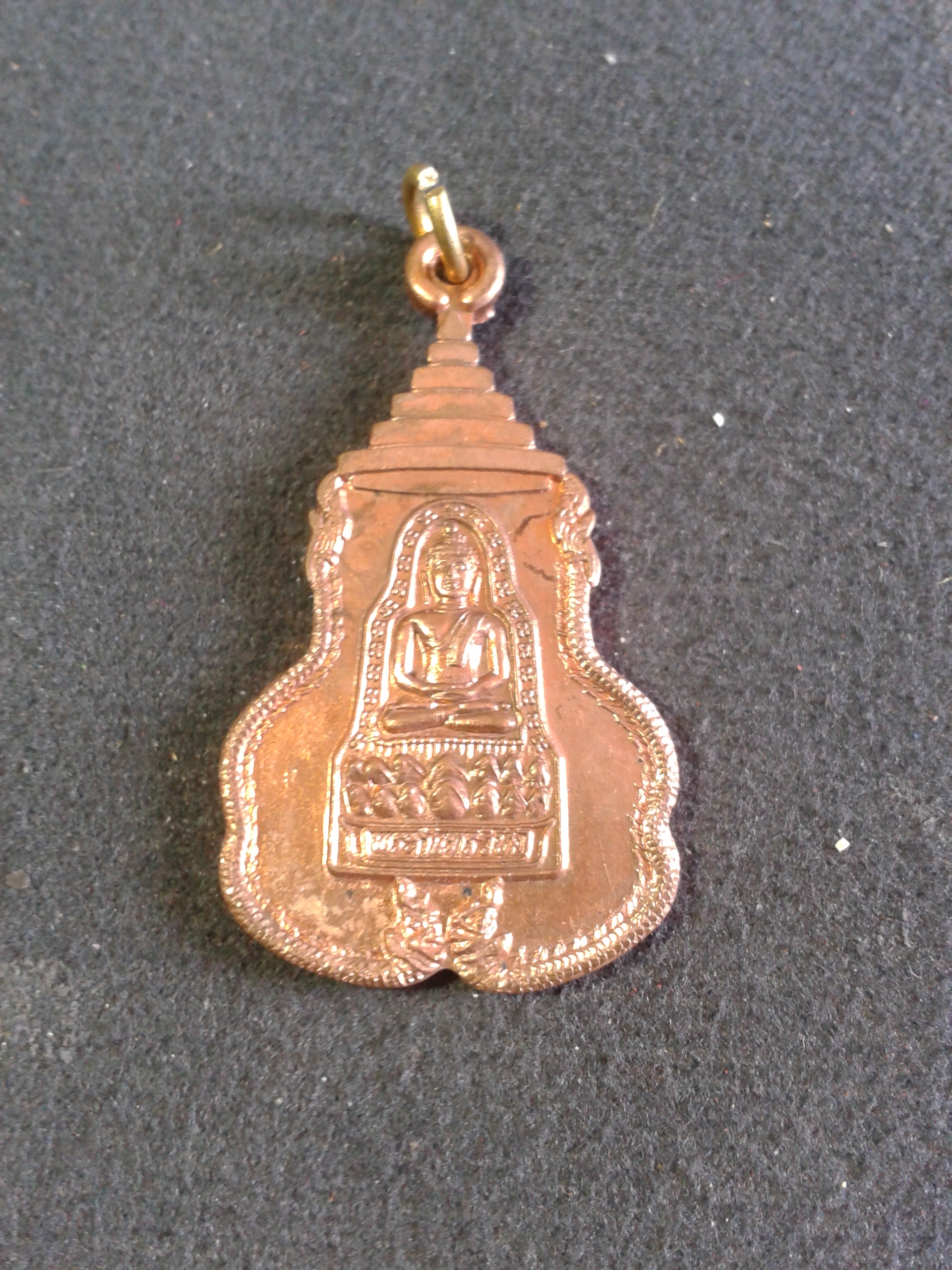 พระกันทรวิชัย รุ่น 555 วัดพุทธมงคล จ.มหาสารคาม 2555 องค์ละ 199 บาท พร้อมจัดส่งครับ