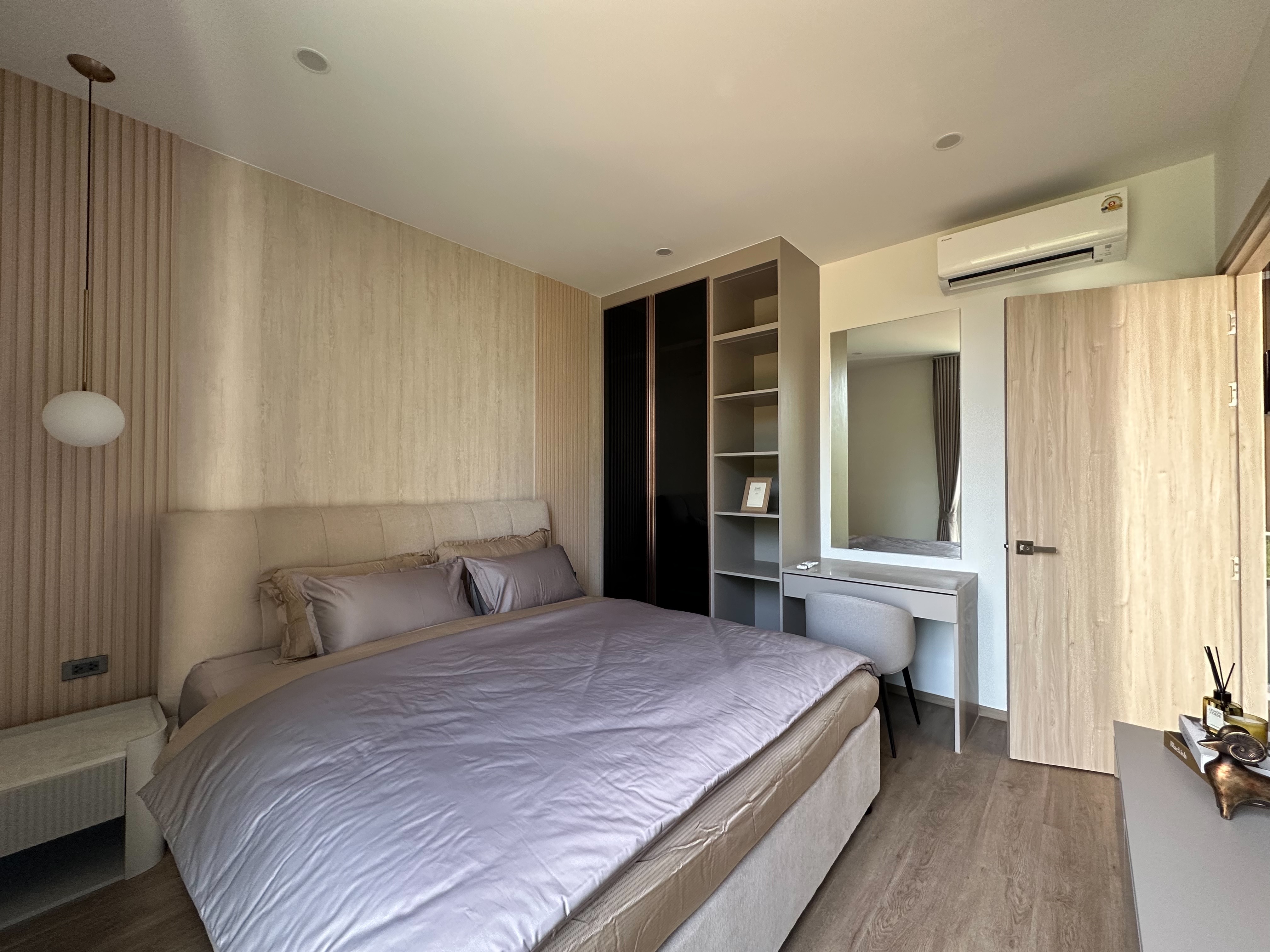 For Sales : Kathu-Patong, Luxury Pool Villa, 4 Bedrooms 4 Bathrooms