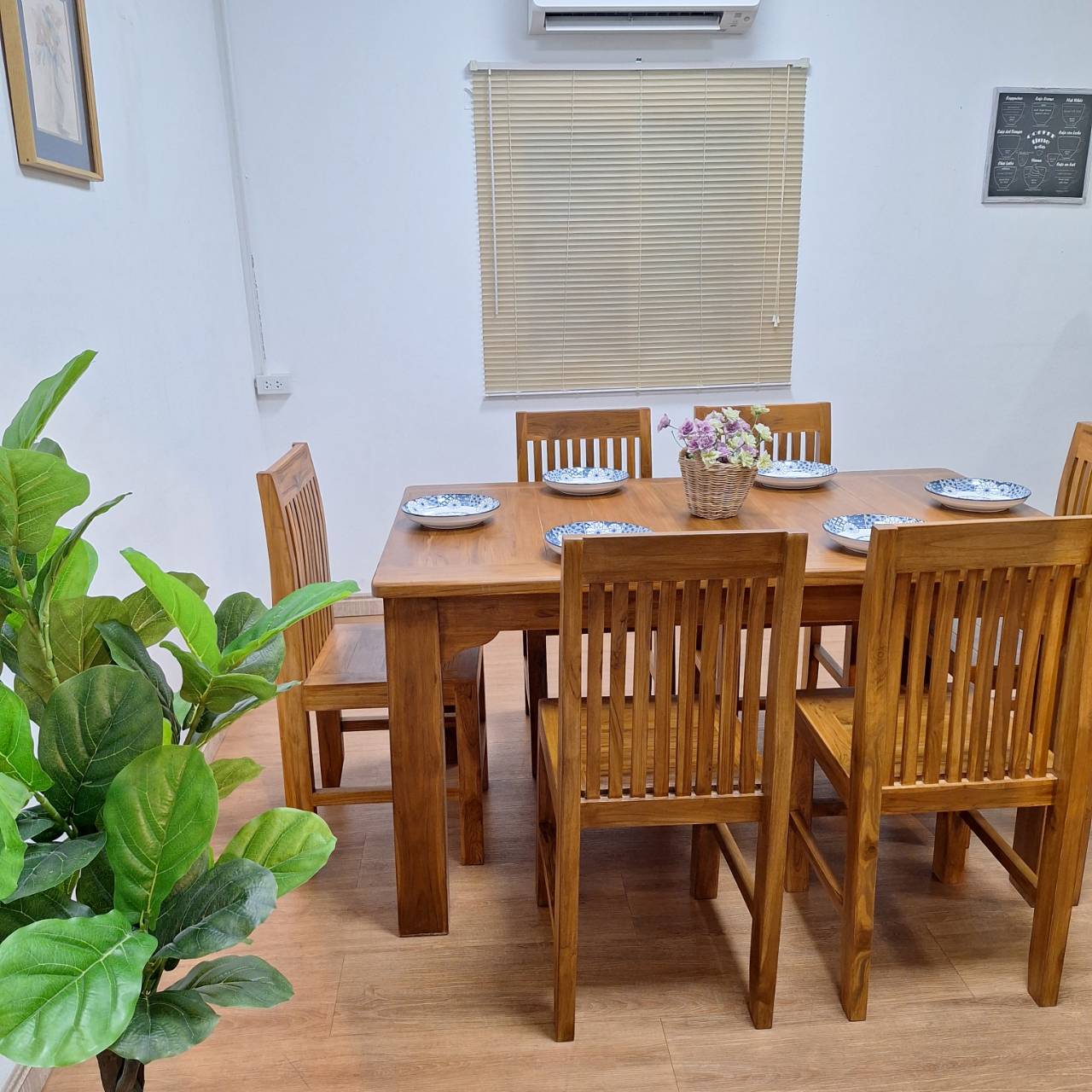 โต๊ะกินข้าว+เก้าอี้ 6 ตัวรุ่น วินเซอร์