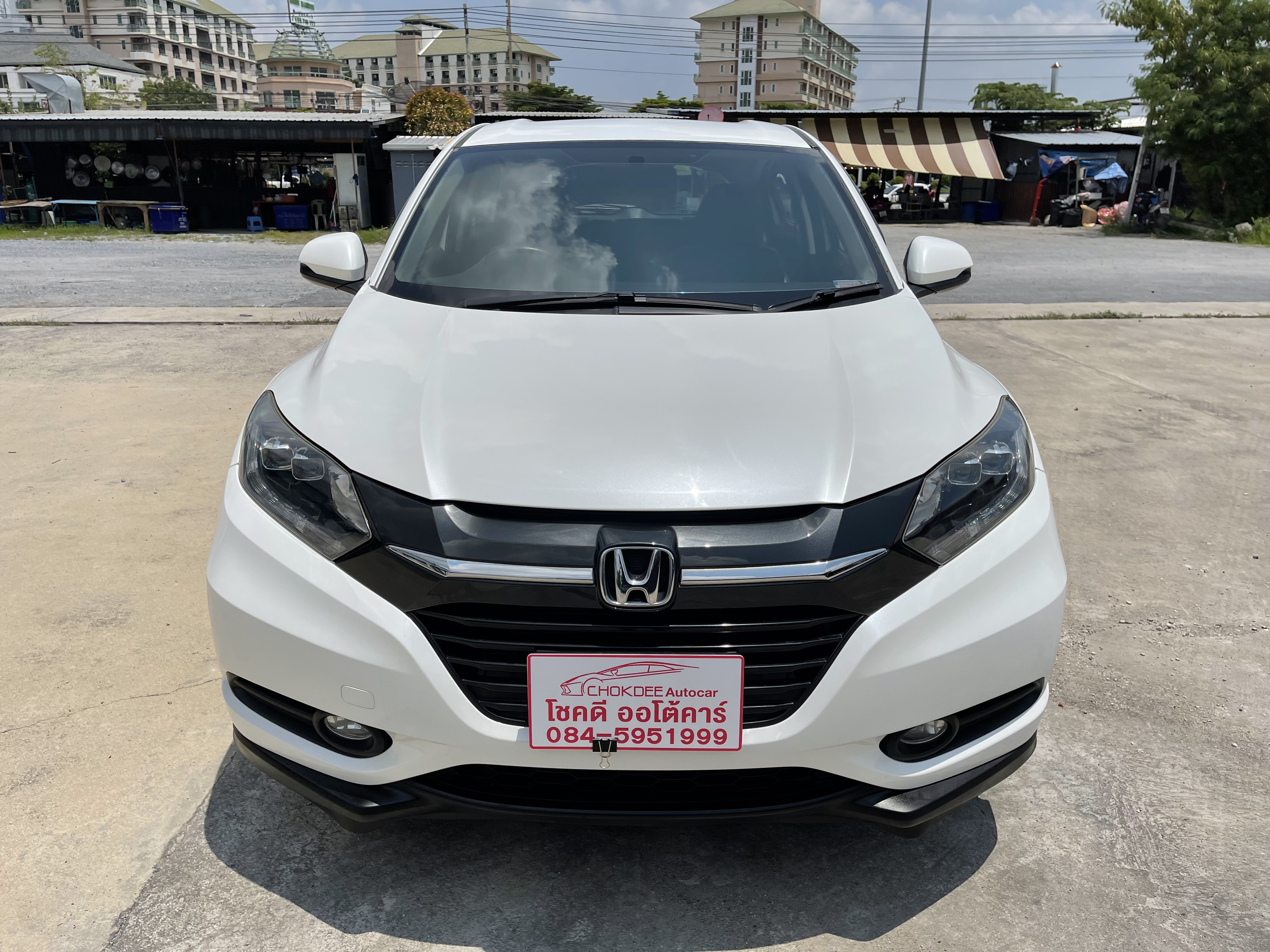 Honda Hrv 1.8 E At 2015 ขาวมุก