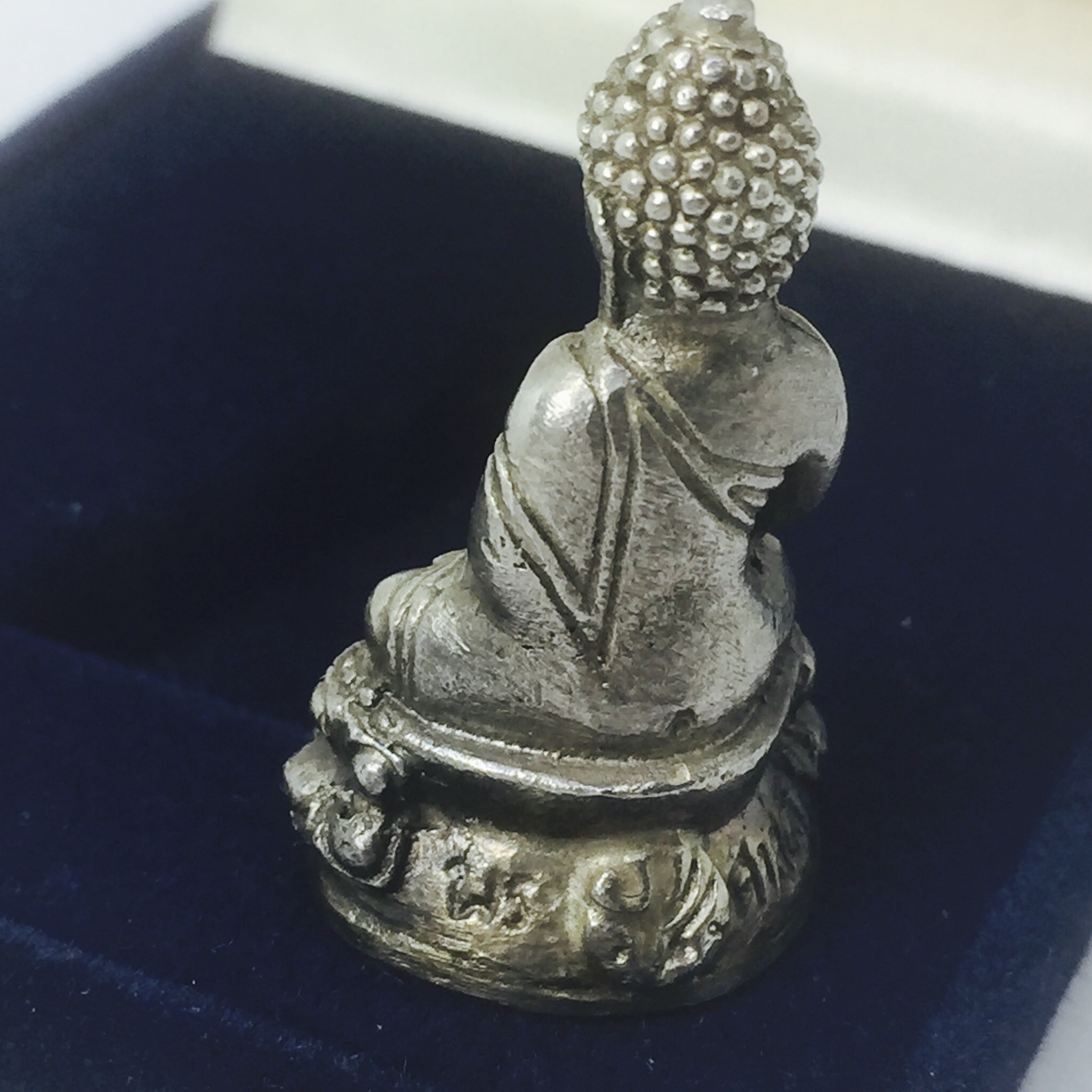 พระกริ่งศาสดา ภปร. วัดบวรนิเวศ ปี2532 เนื้อเงิน