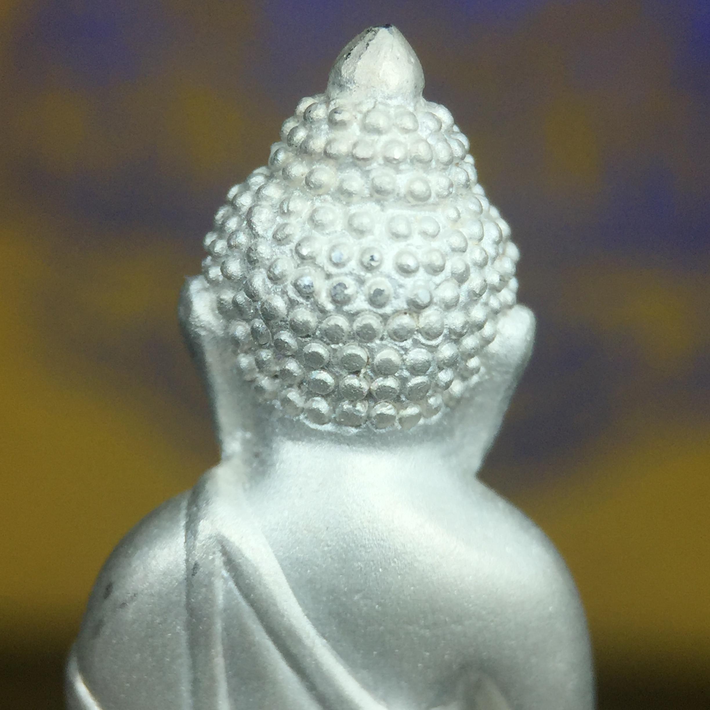 พระกริ่งสมเด็จญาณ วัดบวรนิเวศวิหาร เนื้อเงินบริสุทธิ์ 92.5% ตรากาญจนาภิเษกทองคำ(เนื้อทองคำแท้) พระราชทานแจกเมื่อ 3 ตุลาคม 2538 จัดสร้างในวโรกาส สมเด็จพระญาณสังวร สมเด็จพระสังฆราช ฉลองพระชนมายุครบ 82 พรรษา และฉลองครองราชสมบัติครบ 50 ปี รัชกาลที่ 9(หายาก)