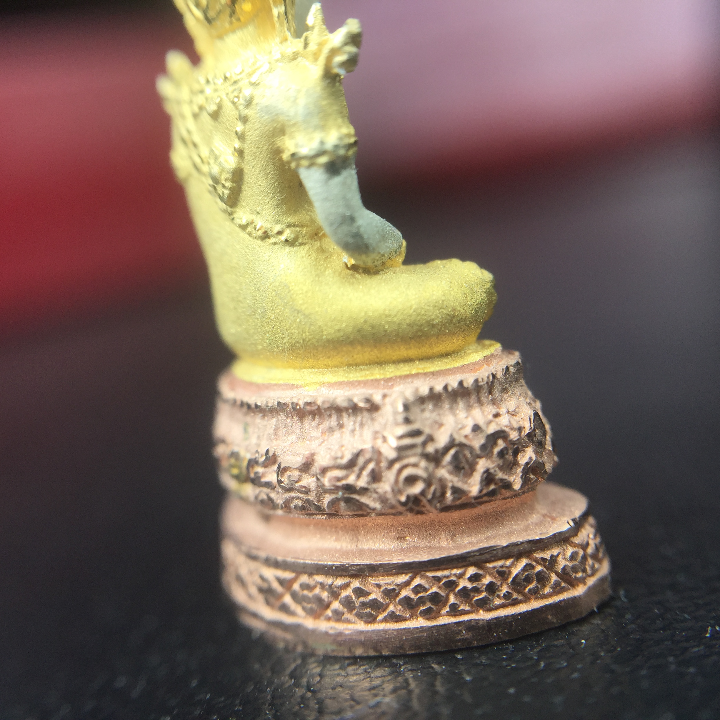 พระแก้วมรกต ภปร.(รุ่นแรก) ปี2545 รุ่นฉลองกรุงรัตนโกสินทร์ครบ 220 ปี เนื้อเงินสามกษัตริย์ พิมพ์เล็ก หล่อลอยองค์