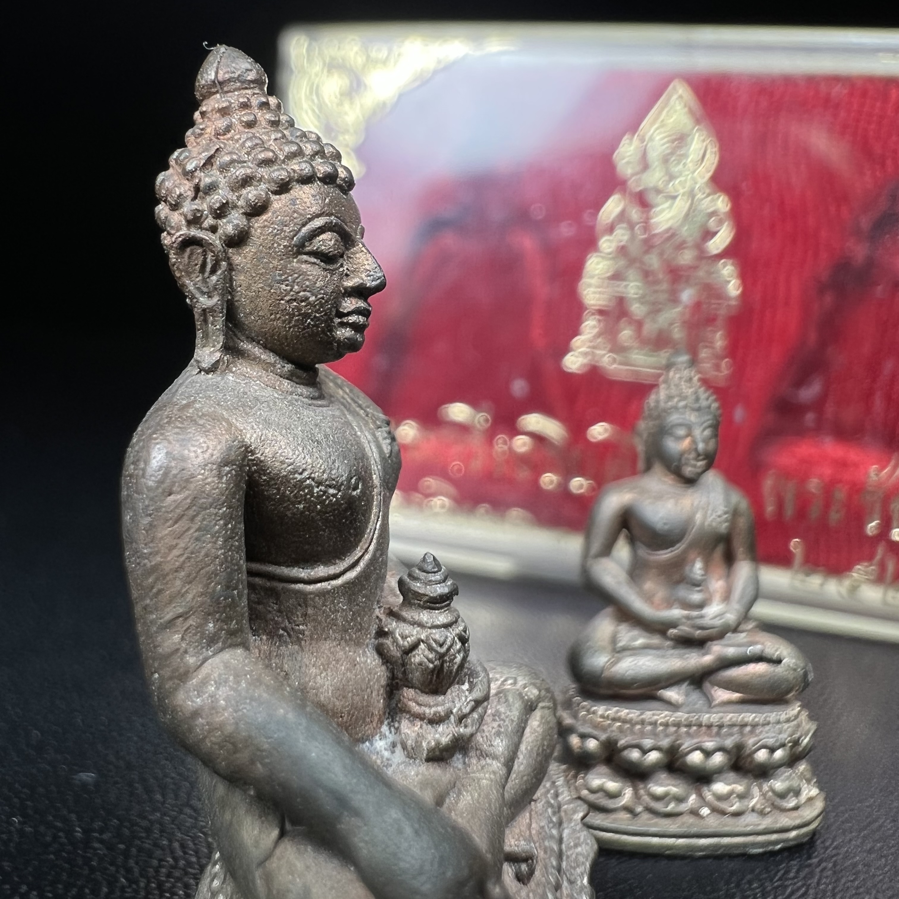 พระกริ่ง-พระชัยวัฒน์อธิบดี ปี2525 ของดีอัยการ (มีไว้บูชาเลื่อนยศเลื่อนตำแหน่งทุกท่าน)(1ใน 2525 ชุด)