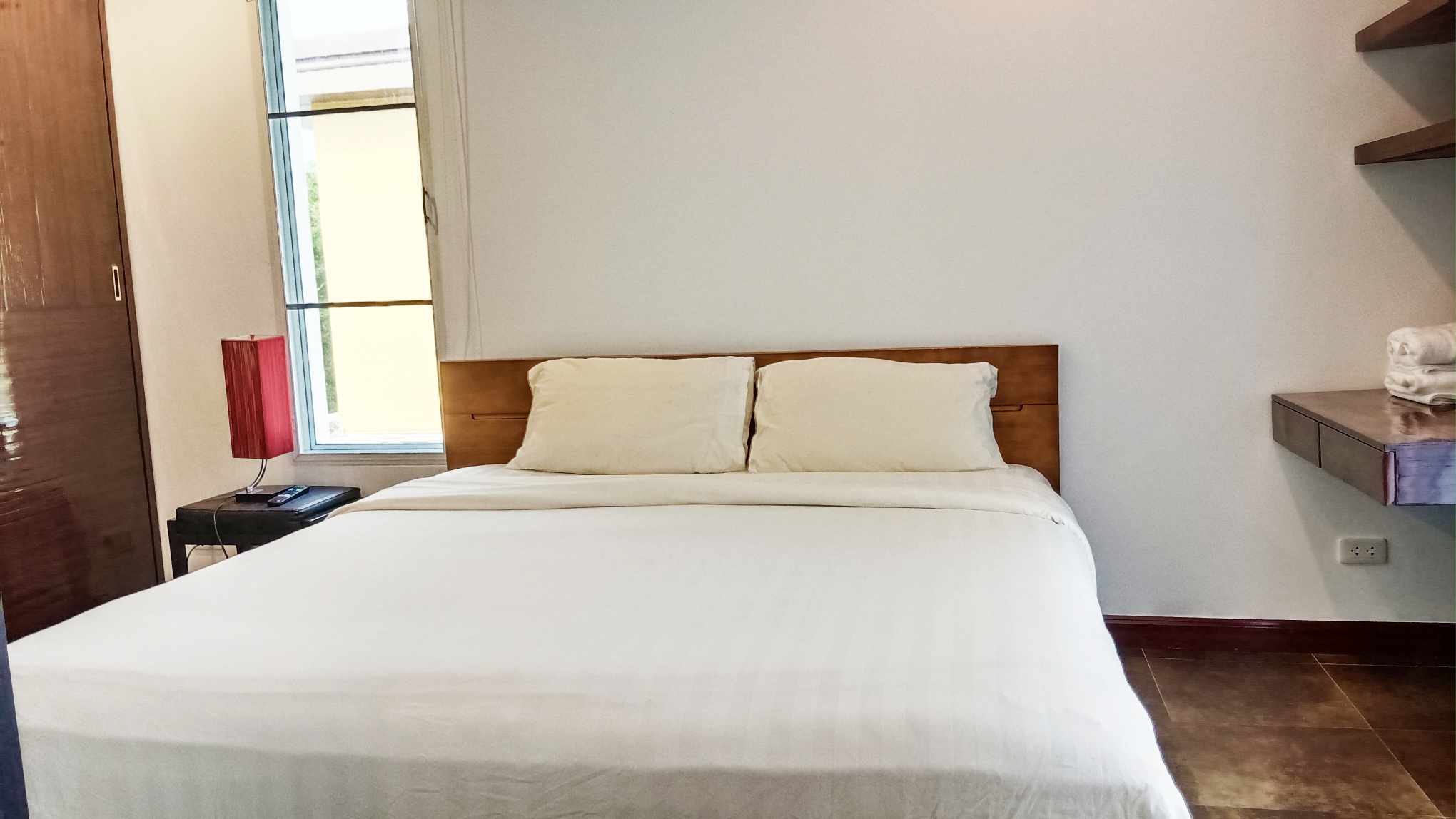 For Rent : Thalang, Townhome Modern Style , 3 bedrooms 2 bathrooms