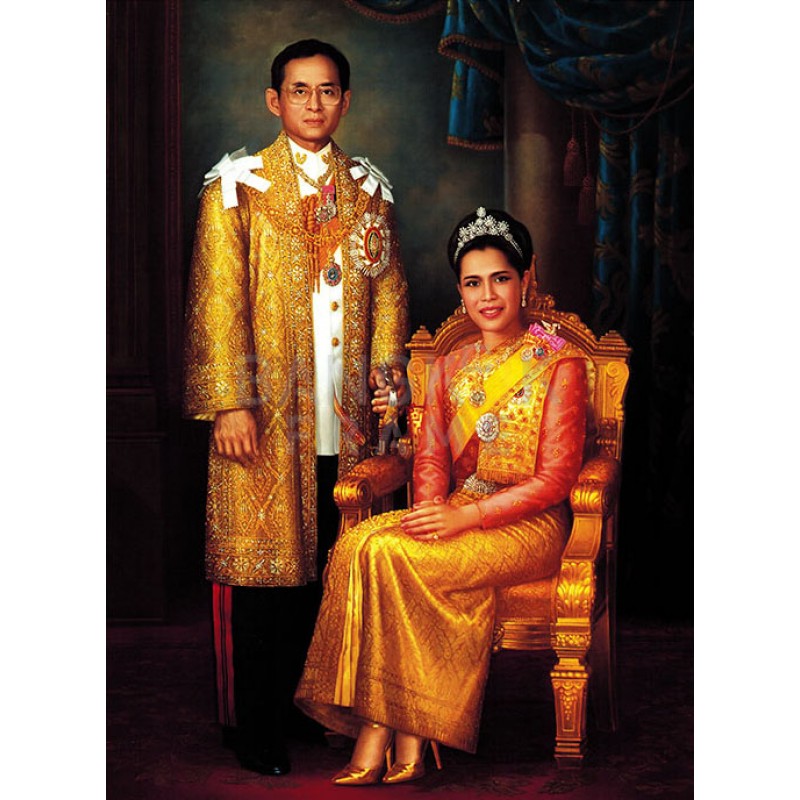 รูปในหลวงและพระราชินี (ใหญ่) 2