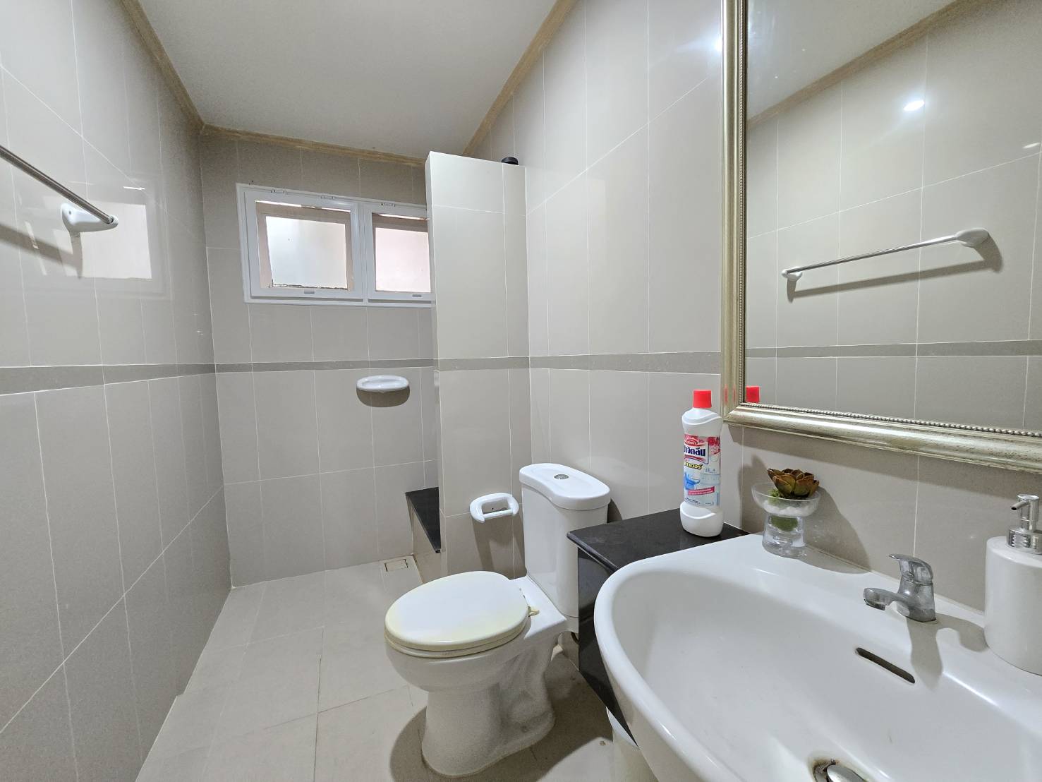 For Sales : Pakhlok, 2-storey detached house, 3 bedrooms 2 bathrooms