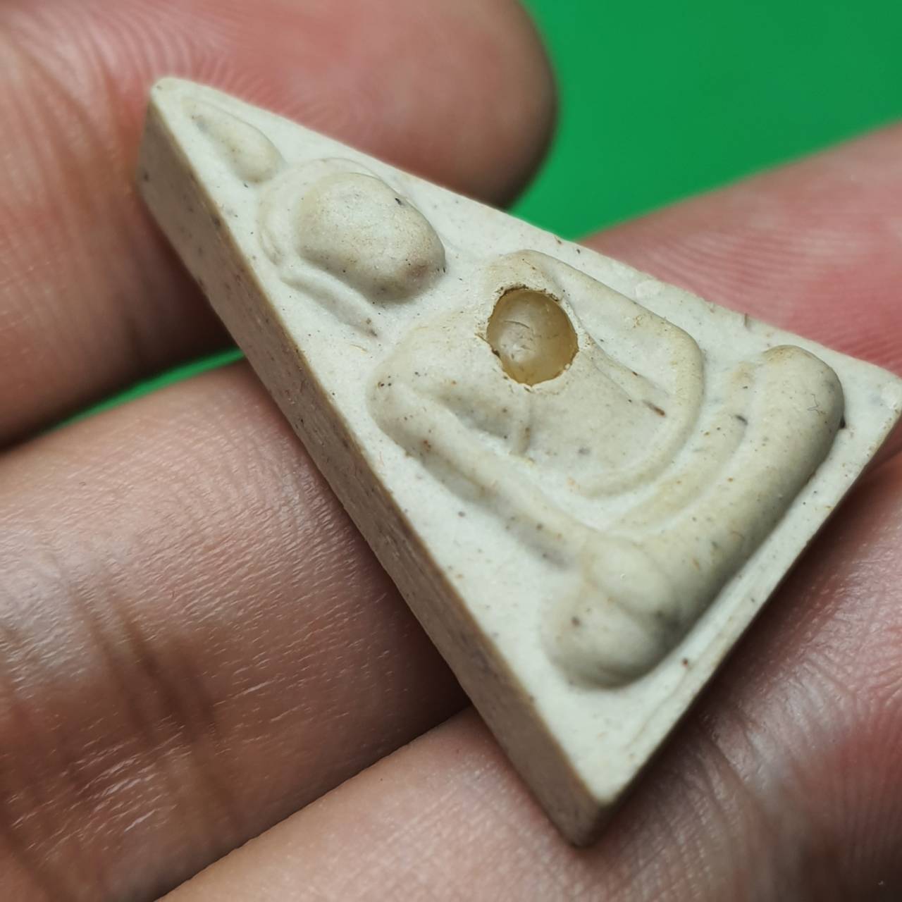 พระเครื่อง พระนางพญา เข่าโค้ง สีขาว รุ่น ยันต์5แถว พระนางพญาจี้ พระแท้ พระนางพญาพิษณุโลก พระนางพญา แท้ พระนางพญา จี้พระนางพญา