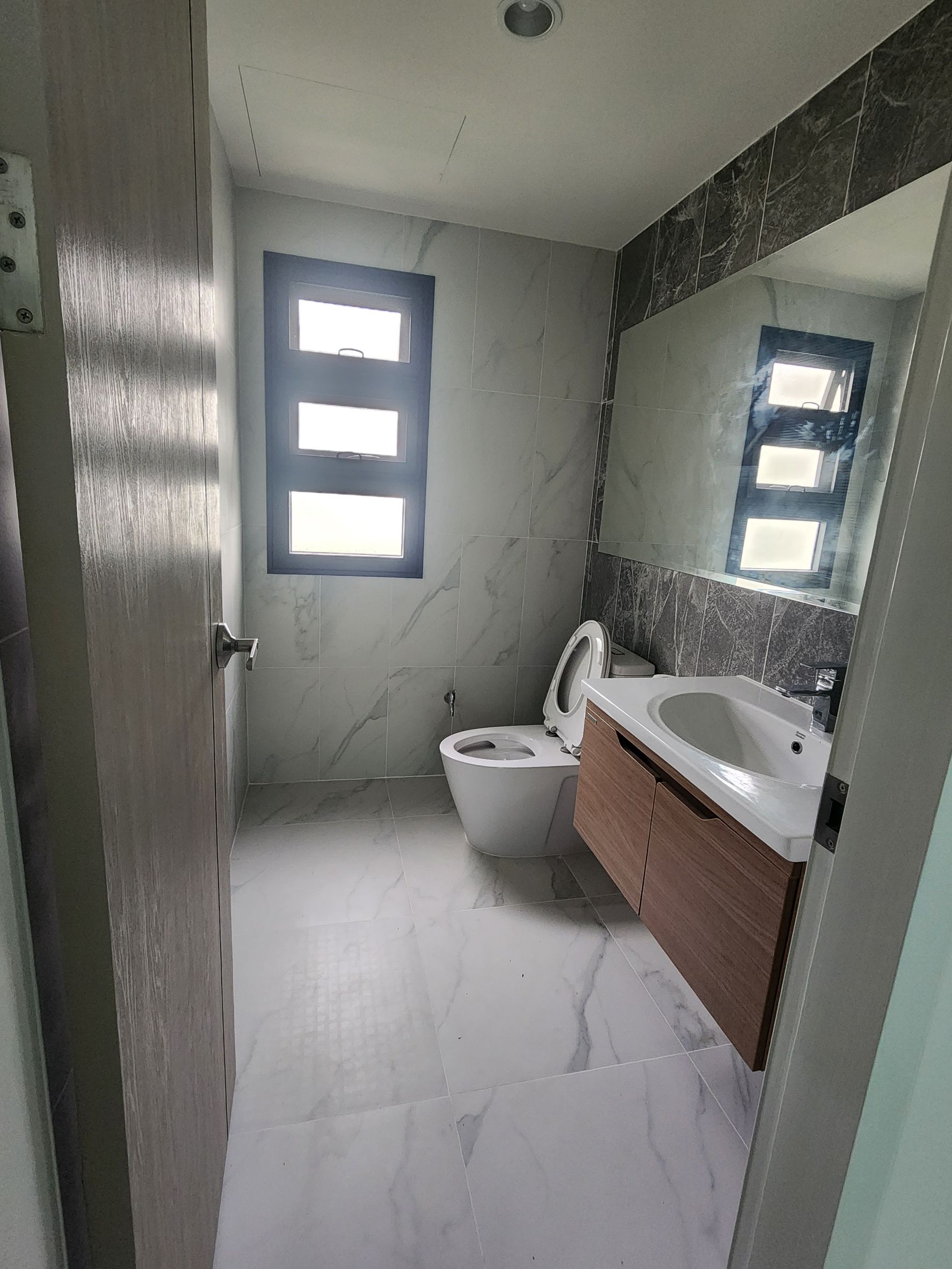 For Sales : Kohkaew, 2-storey detached house, 4 bedrooms 6 bathrooms