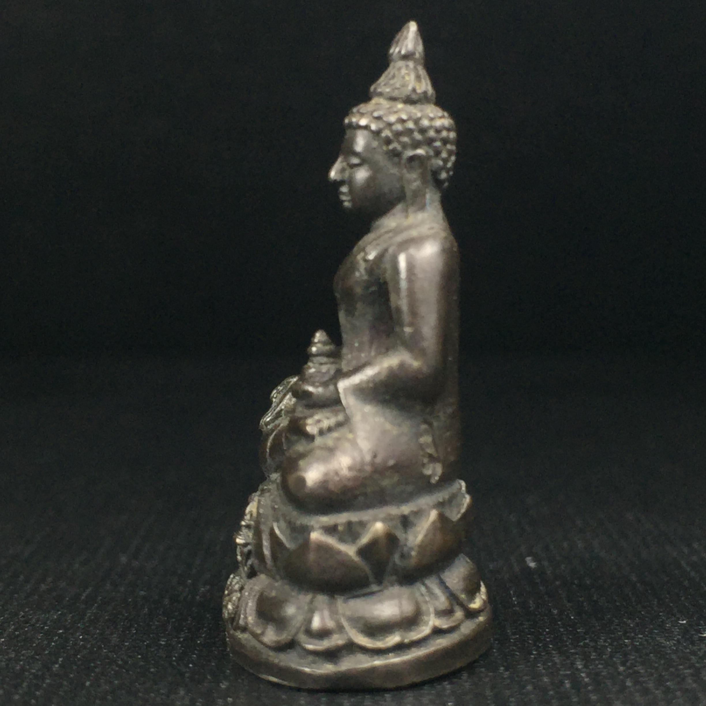 พระกริ่งไพรีพินาศ ภปร. รุ่นแรกของประเทศไทย วัดปทุมวนาราม ปี2535 เนื้อนวโลหะ นิยม (ในหลวงรัชกาลที่9เสด็จเททอง)(1ใน3000องค์)หายาก