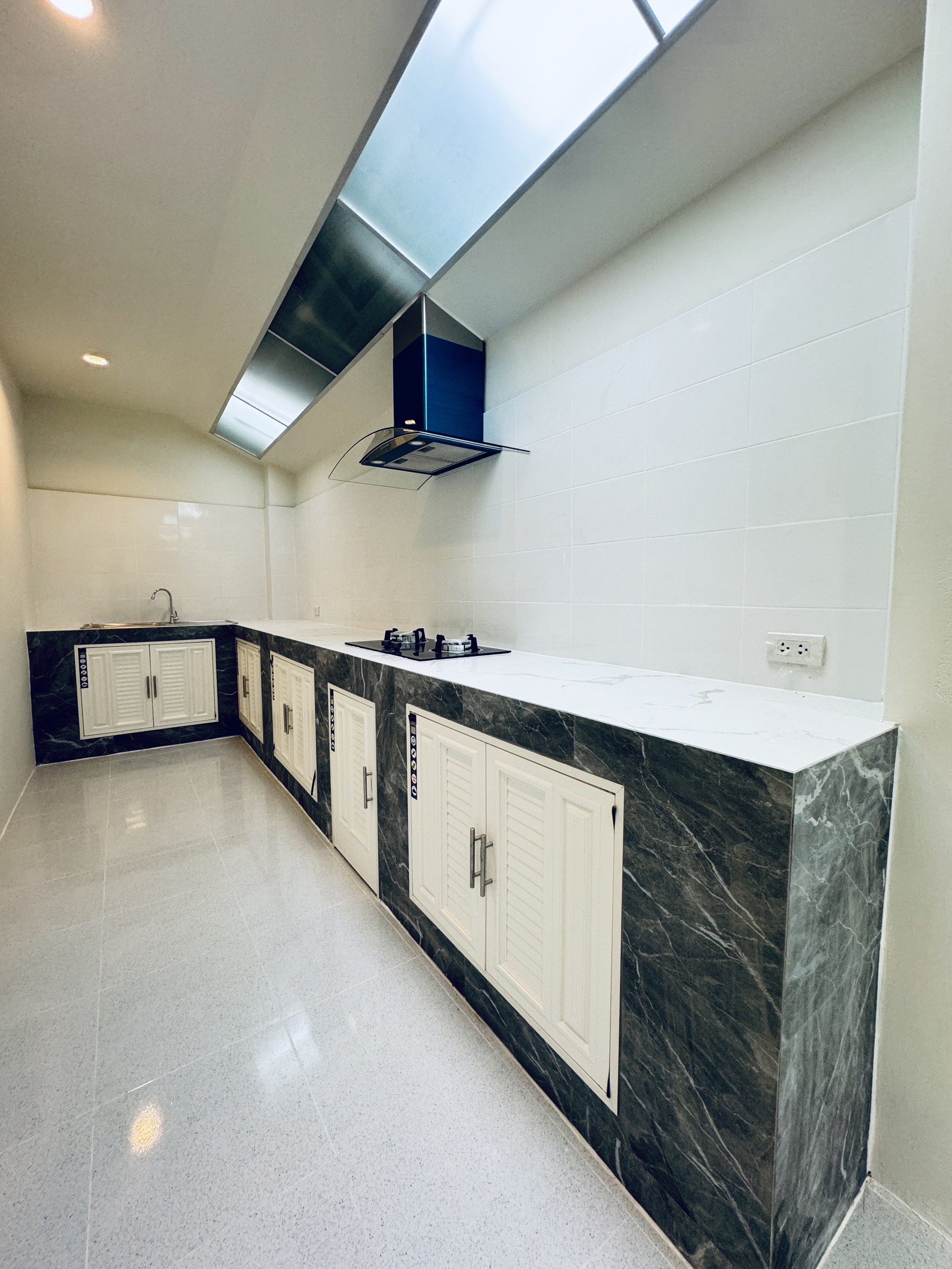 For Sale : Bypass, One-story semi-detached house, 3 Bedrooms 2 Bathrooms