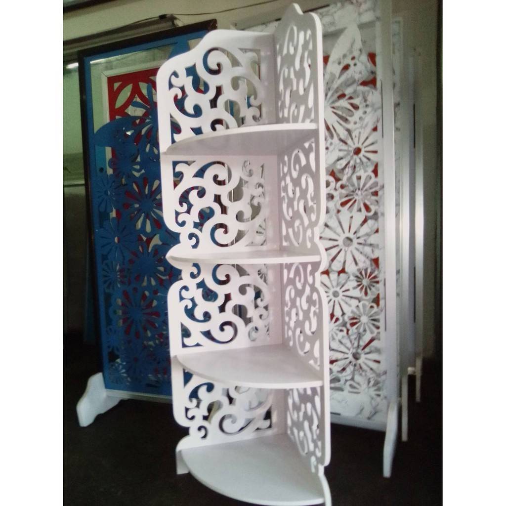 ชั้นวางเข้ามุมสไตล์นอร์ดิก