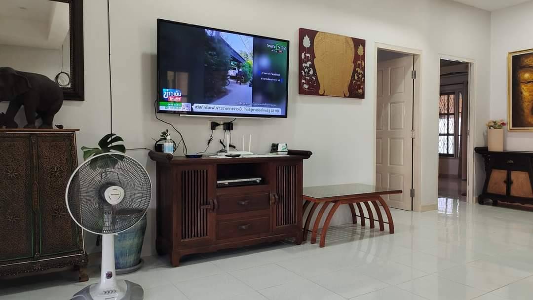 For Rent : Kamala, Villa with Private swimming pool, 3 bedrooms 2 bathrooms