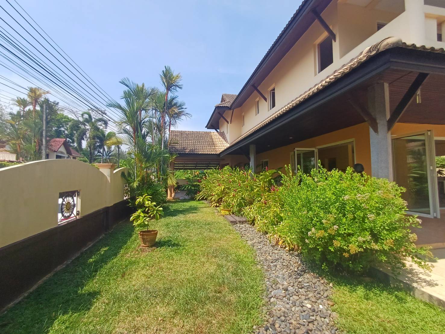 For Rent : Kohkaew, Private Pool Villa @Chuan Chuen Village, 3 Bedrooms 4 Bathrooms