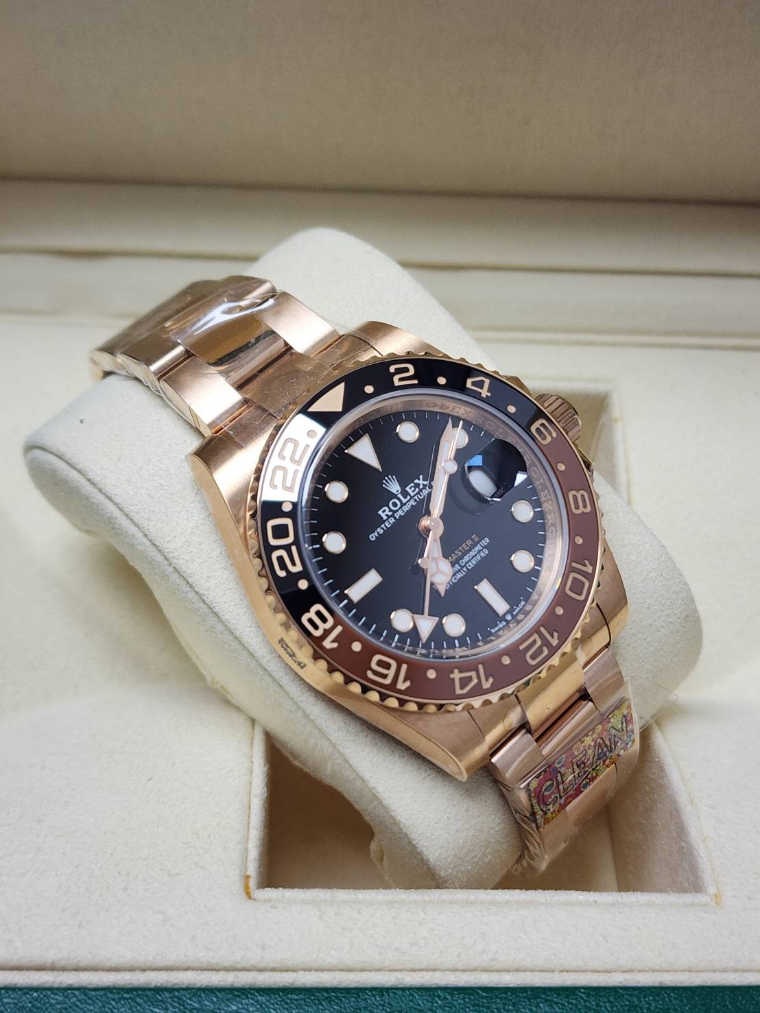 PRE-ORDER ROLEX GMT MASTER II ROSEGOLD CLEAN FACTORY (40MM.) กลไกโคลน ROLEX 3186