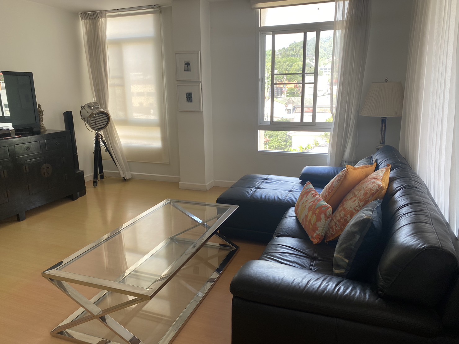 For Rent : Condo near Patong Beach, 2 Bedroom 2 Bathroom, 5th flr.