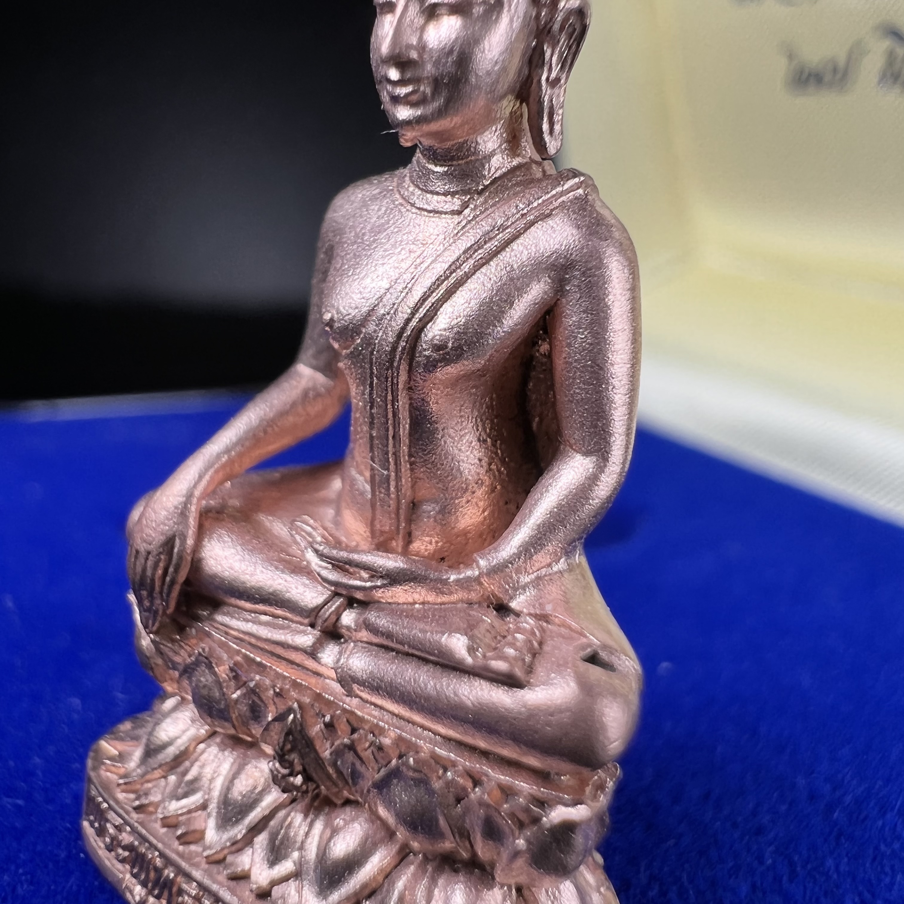 พระกริ่งพระพุทธนวราชบพิตร ครองสิริราชสมบัติครบ 50 ปี พ.ศ.2540 เนื้อนาก ชุดพระราชทาน(หายาก)