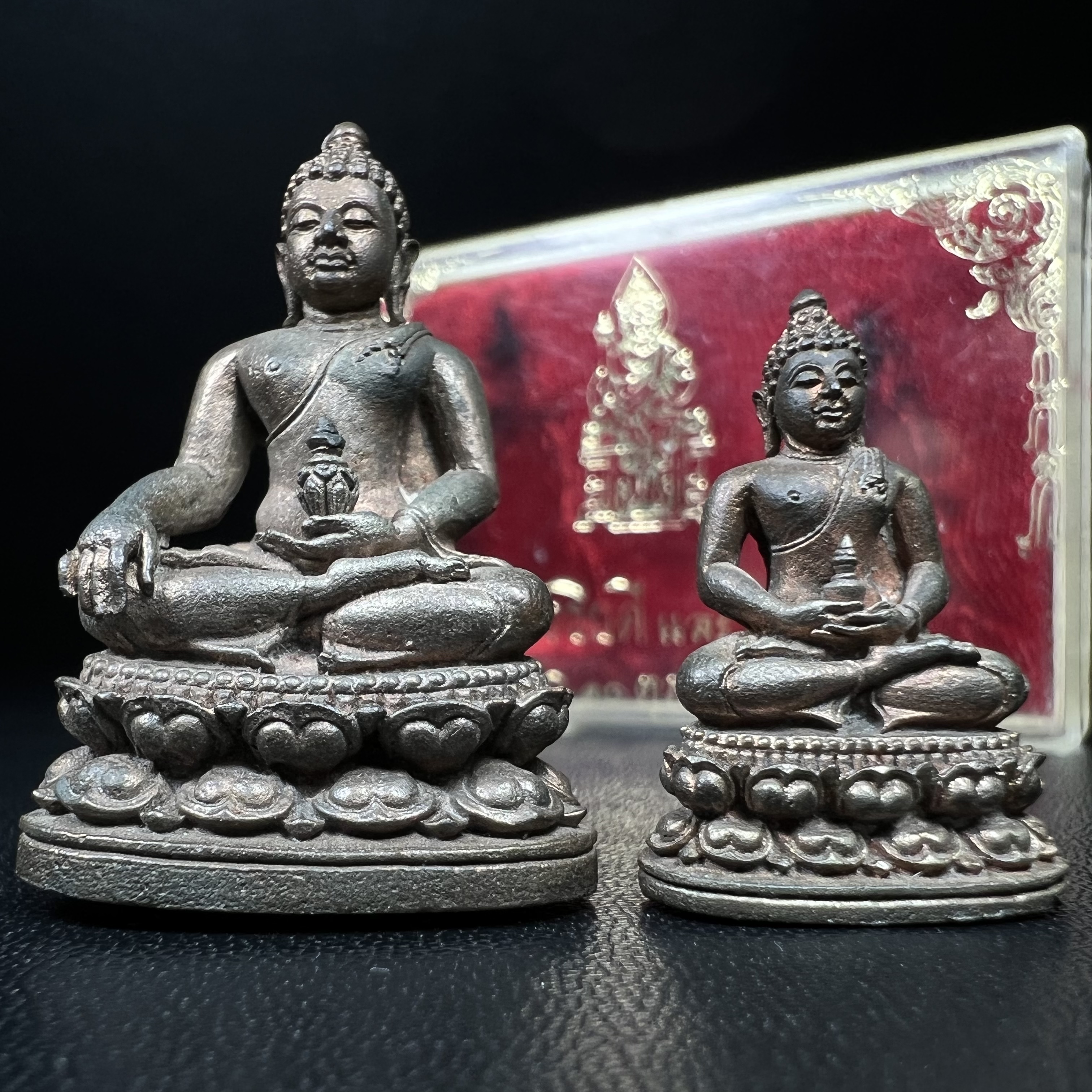 พระกริ่ง-พระชัยวัฒน์อธิบดี ปี2525 ของดีอัยการ (มีไว้บูชาเลื่อนยศเลื่อนตำแหน่งทุกท่าน)(1ใน 2525 ชุด)