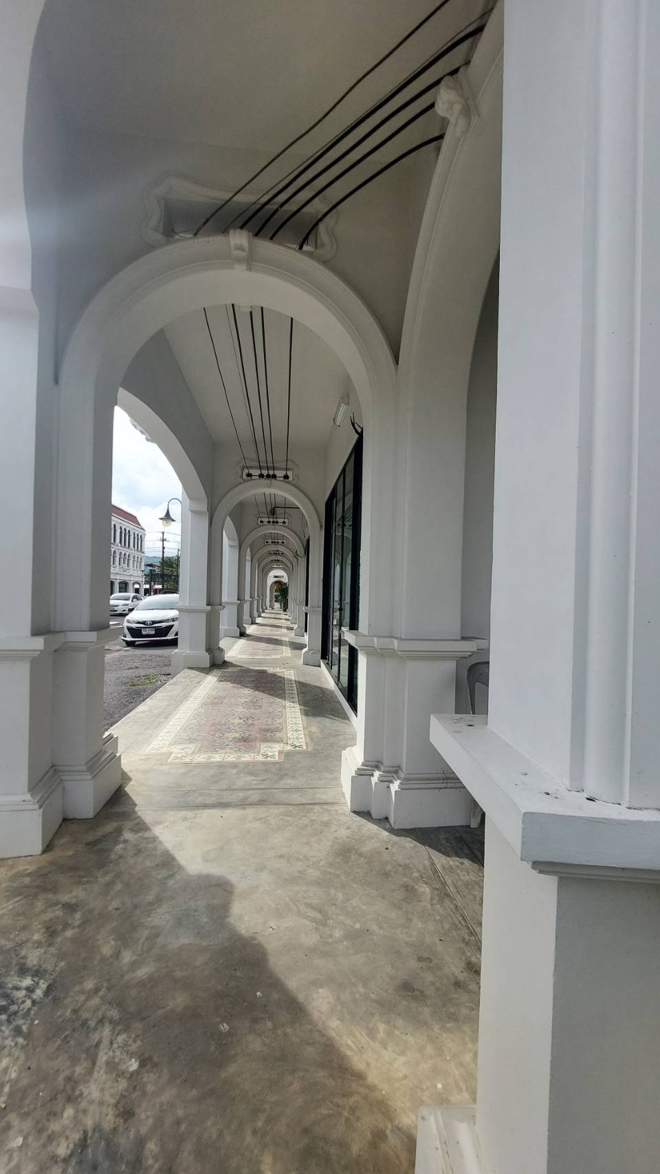 For Sales : Ratsada, 3-Storey Commercial Building, 3 bedroom 4 bathroom