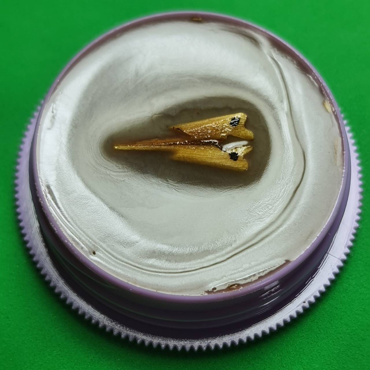 ของนำโชค สีผึ้ง สาริกา ไม้กาหลง สีผึ้งเจรจาค้าขาย สีผึ้งค้าขายดี สีผึ้งแท้ สาริกาลิ้นทอง สาริกามหาเสน่ห์ สาริกามหาลาภ สาริกาให้โชค สาริกาค้าขาย