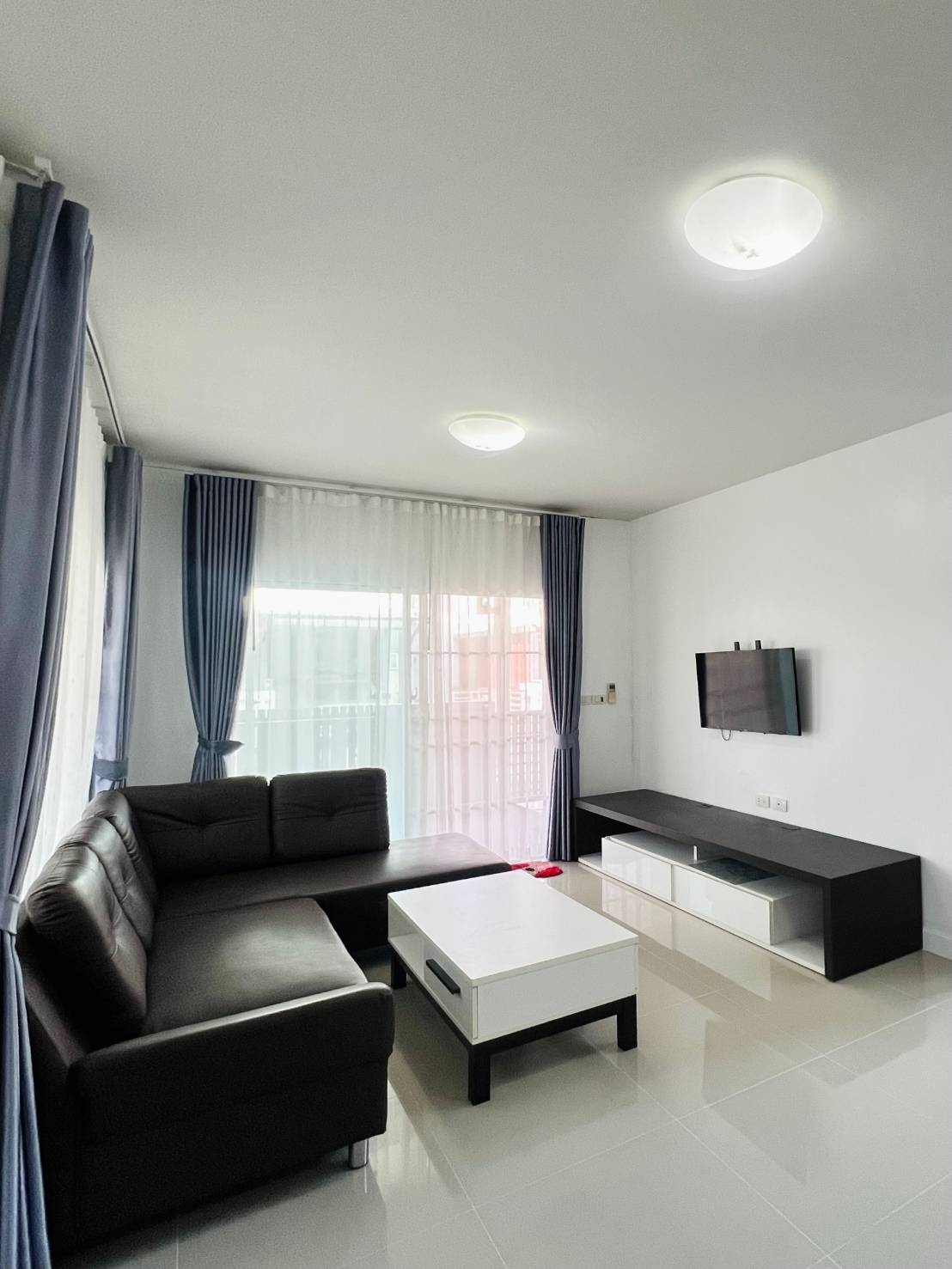 For Rent : Kohkaew, 2-Story detached house, 3 Bedrooms 2 Bathrooms