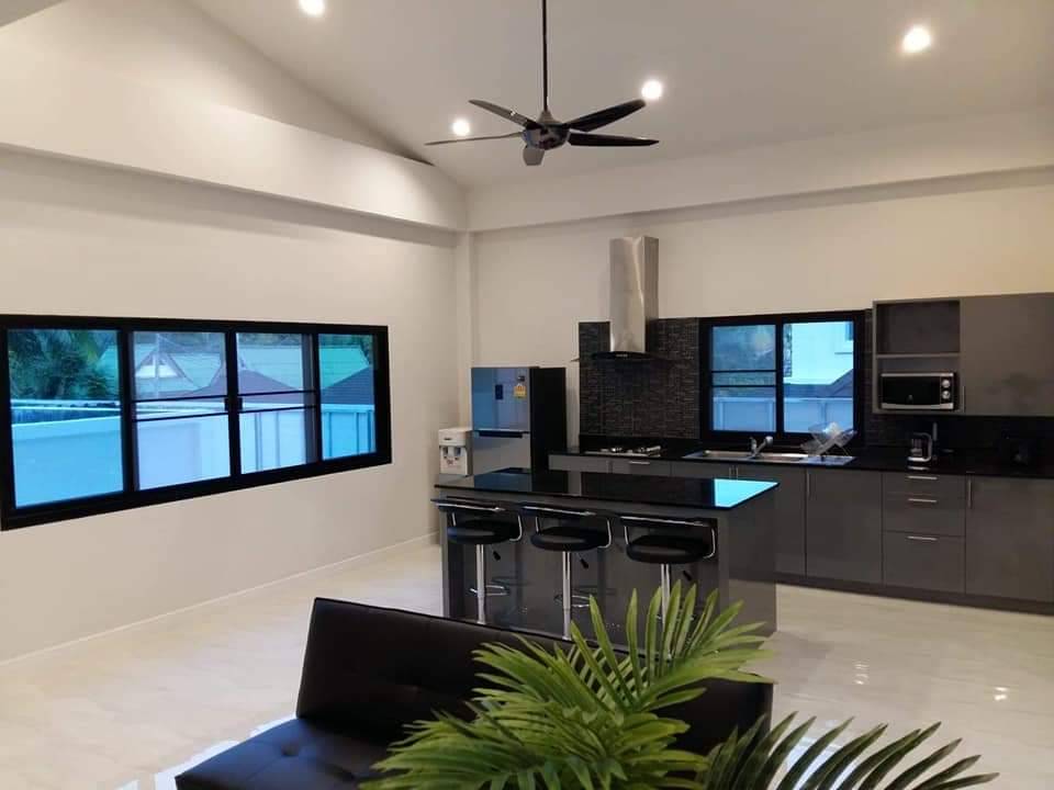 For Rent : Rawai, Private Pool Villa Soi Huai Nam Tho, 3 bedrooms 3 bathrooms