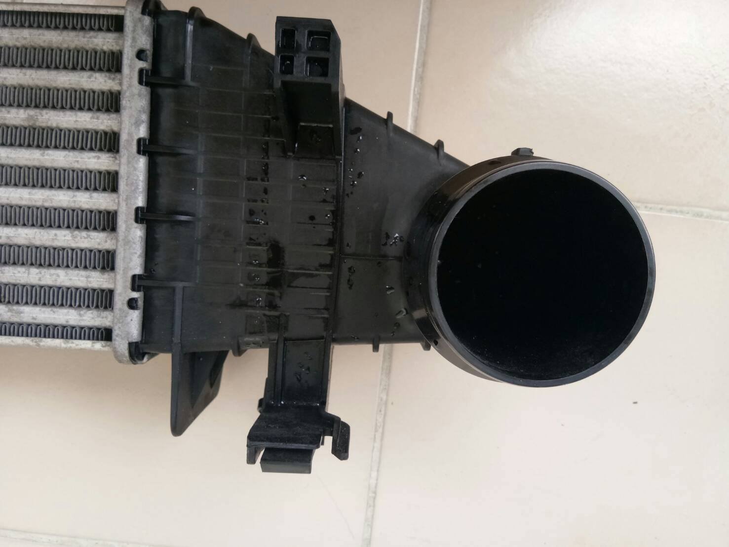 อินเตอร์คูลเลอร์BENZ W204