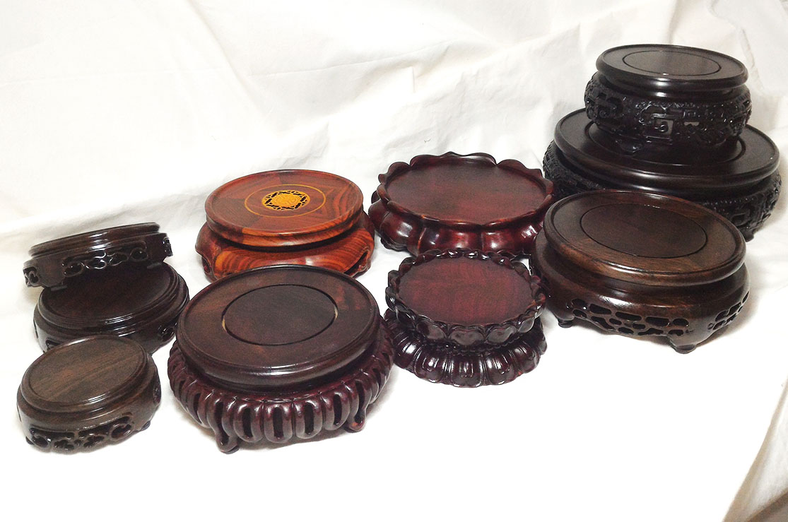 กี๋หรือฐานไม้สไตล์จีน ท๊อปกลม 9.3CM