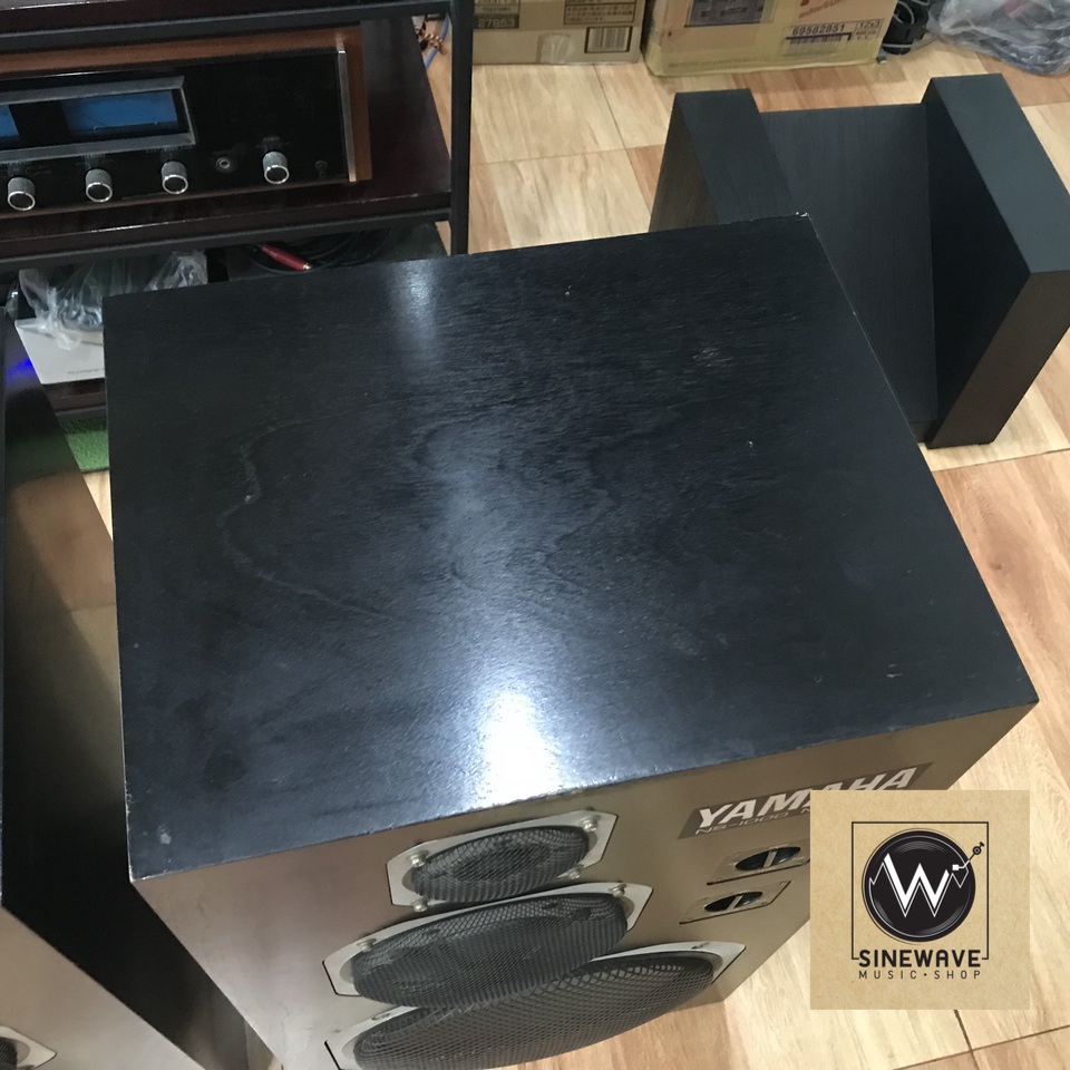 ฝากขายลำโพง ยี่ห้อ Yamaha รุ่น NS-1000M (Made in Japan)