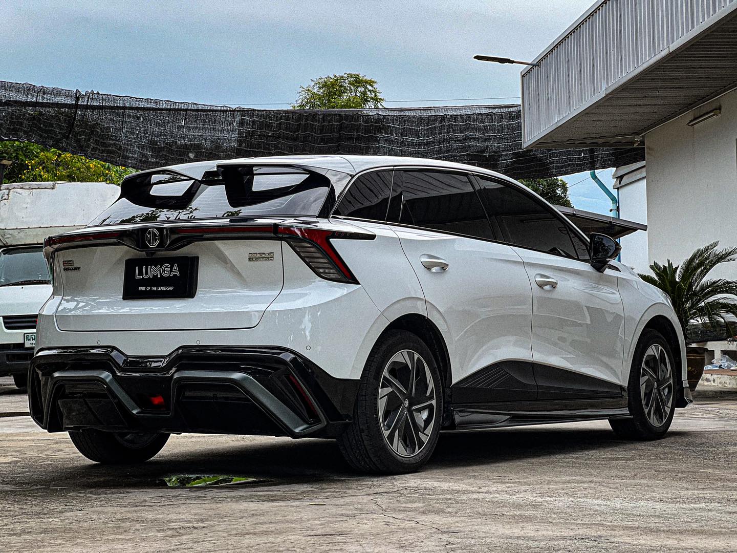 MG 4 2023 bodykits by Amotriz car bodykits