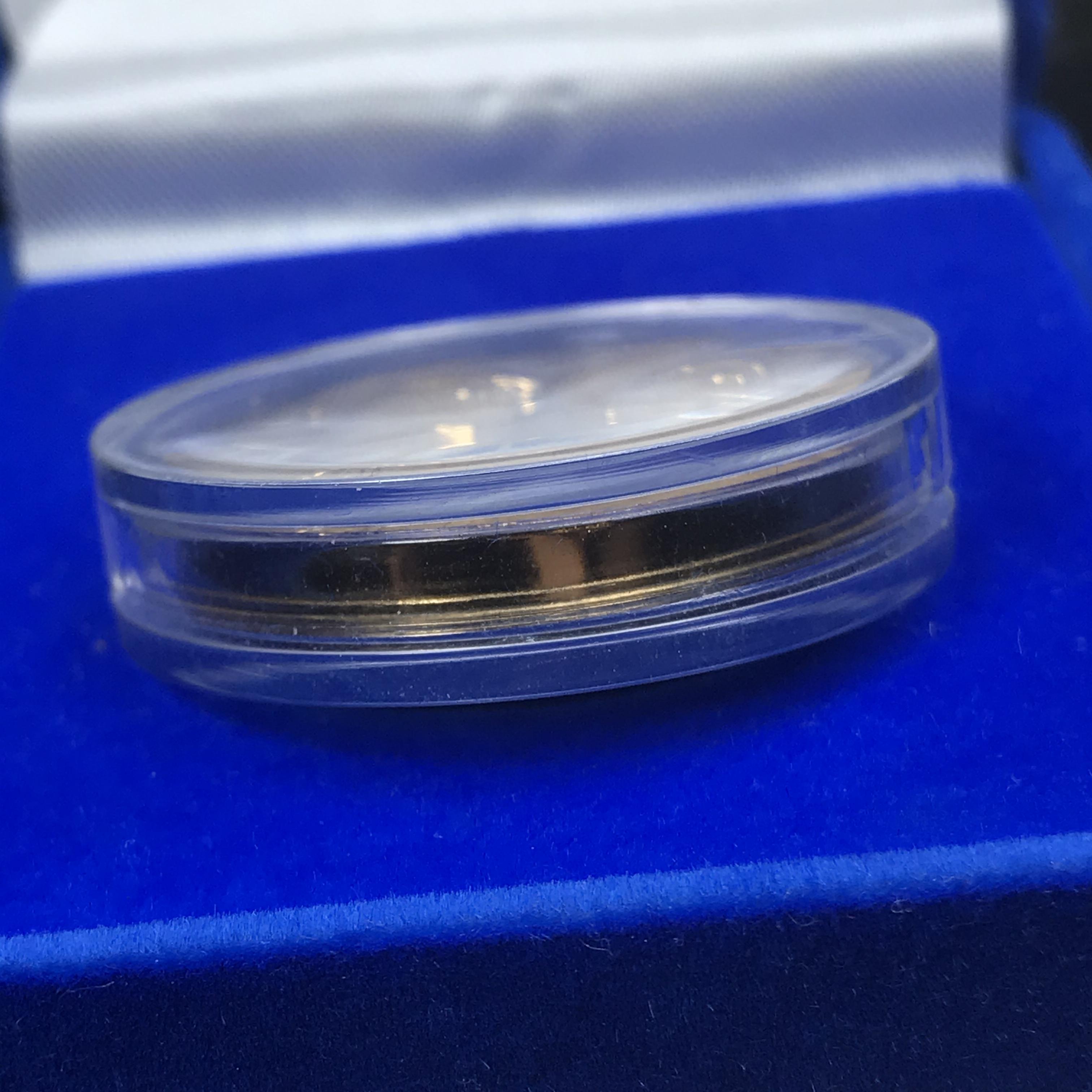 เหรียญสองพระองค์ในหลวง-พระราชินี พระราชทาน สภาพสวยกล่องบรรจุเดิม