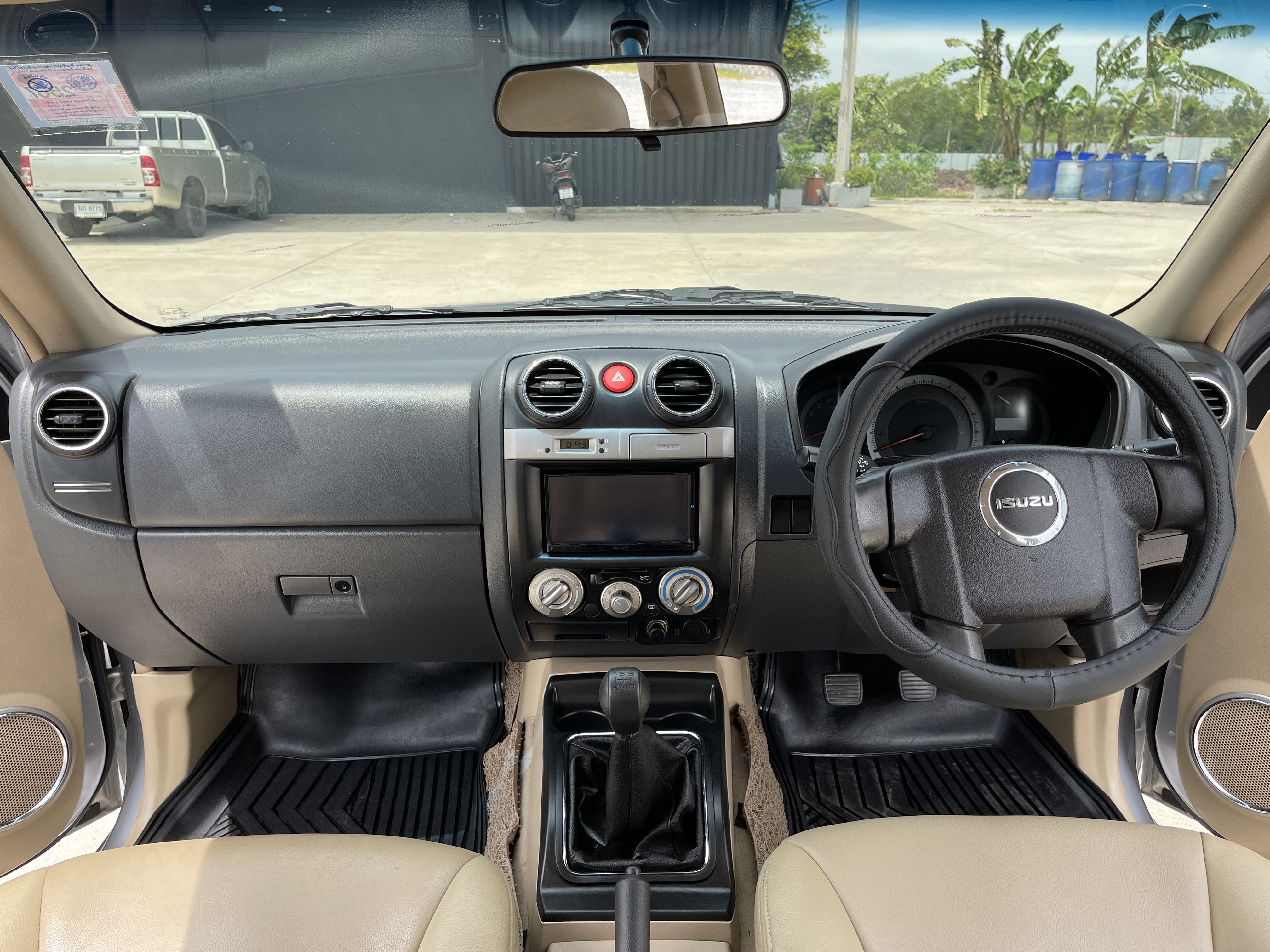 Isuzu Dmax 4ประตู Hilander 2.5 Abs 2011 เงิน