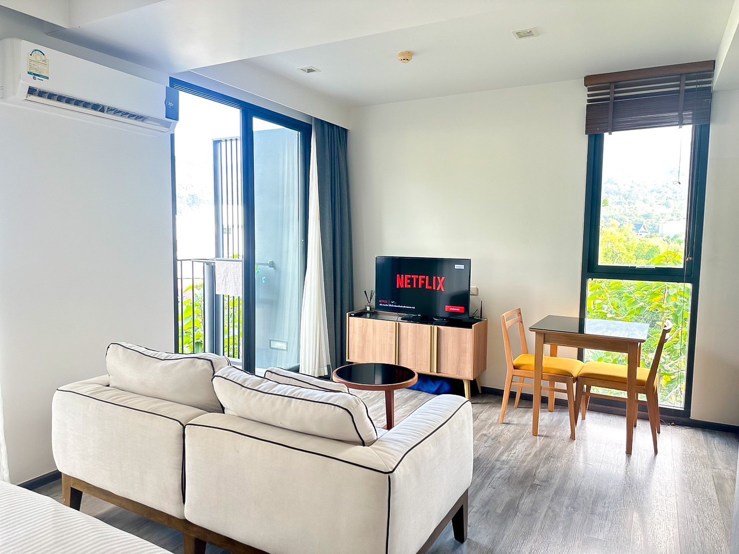 For Rent : Patong, The Deck Condominium, 1 Bedroom 1 Bathroom, 5th flr.