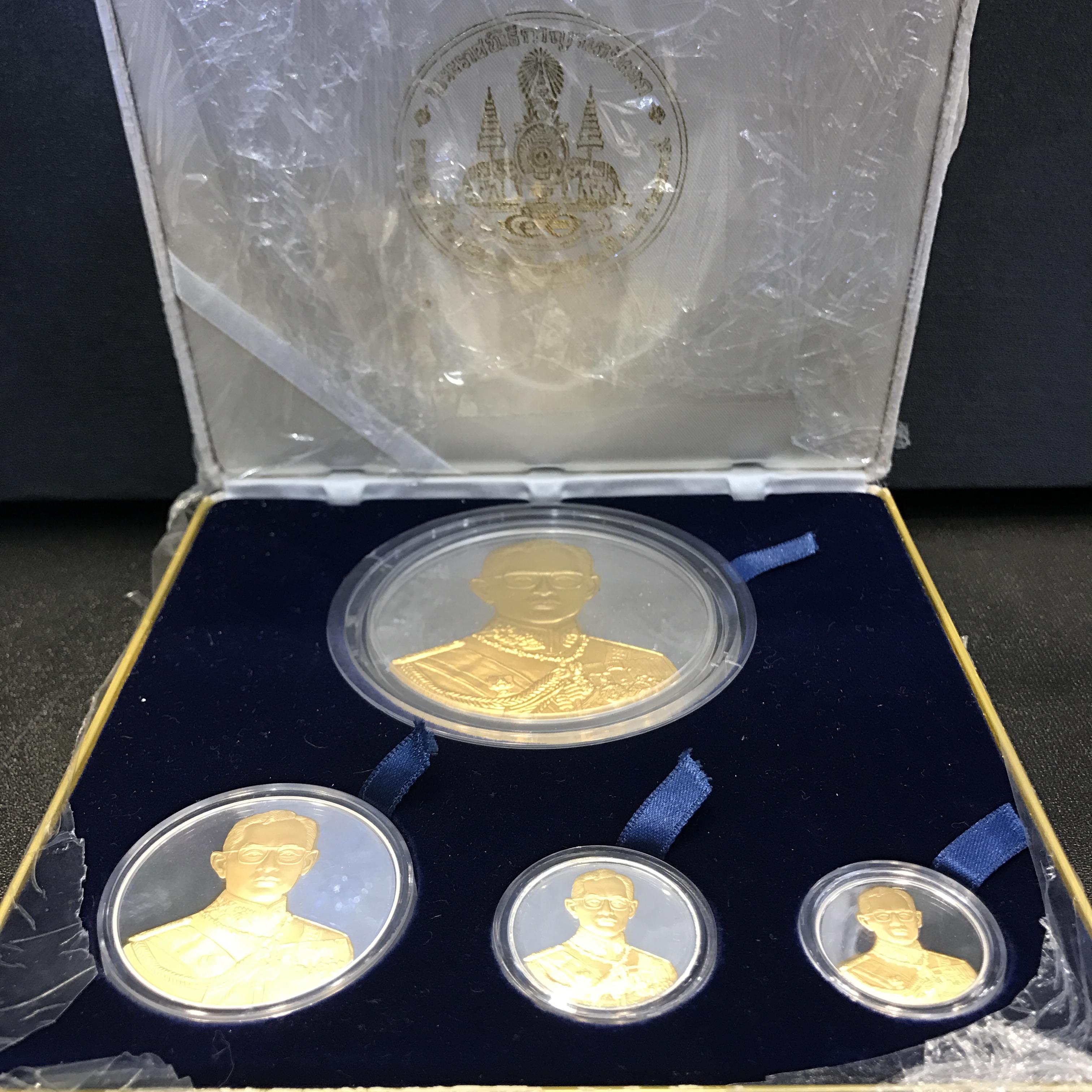 ชุดเหรียญที่ระลึก “คามิโอ” มหามงคลวโรกาสพระบาทสมเด็จพระเจ้าอยู่หัวภูมิพลอดุลยเดช ทรงครองสิริราชสมบัติครบ 50ปี