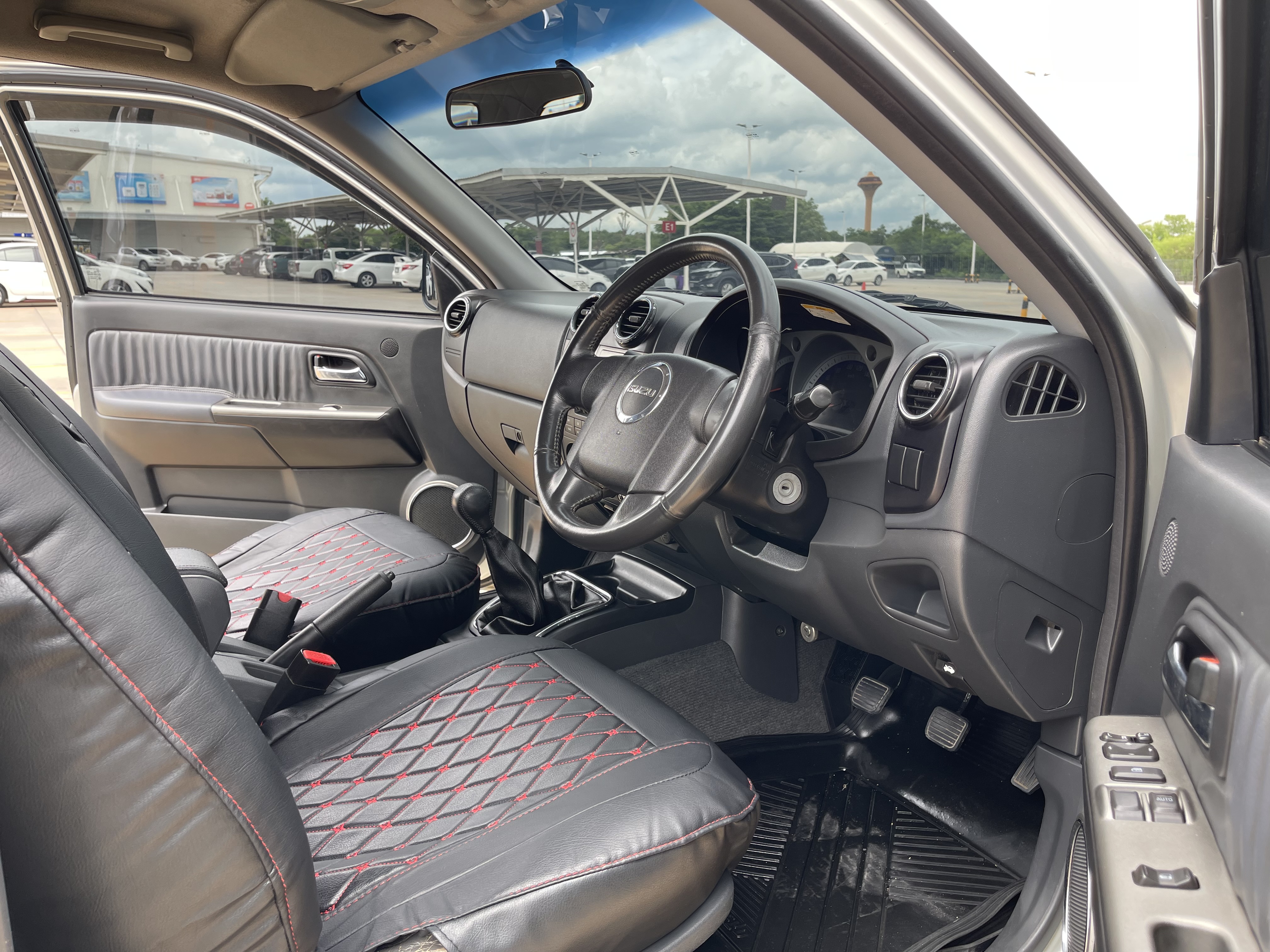 Isuzu Dmax Cab SLX 2.5 2010 เงิน