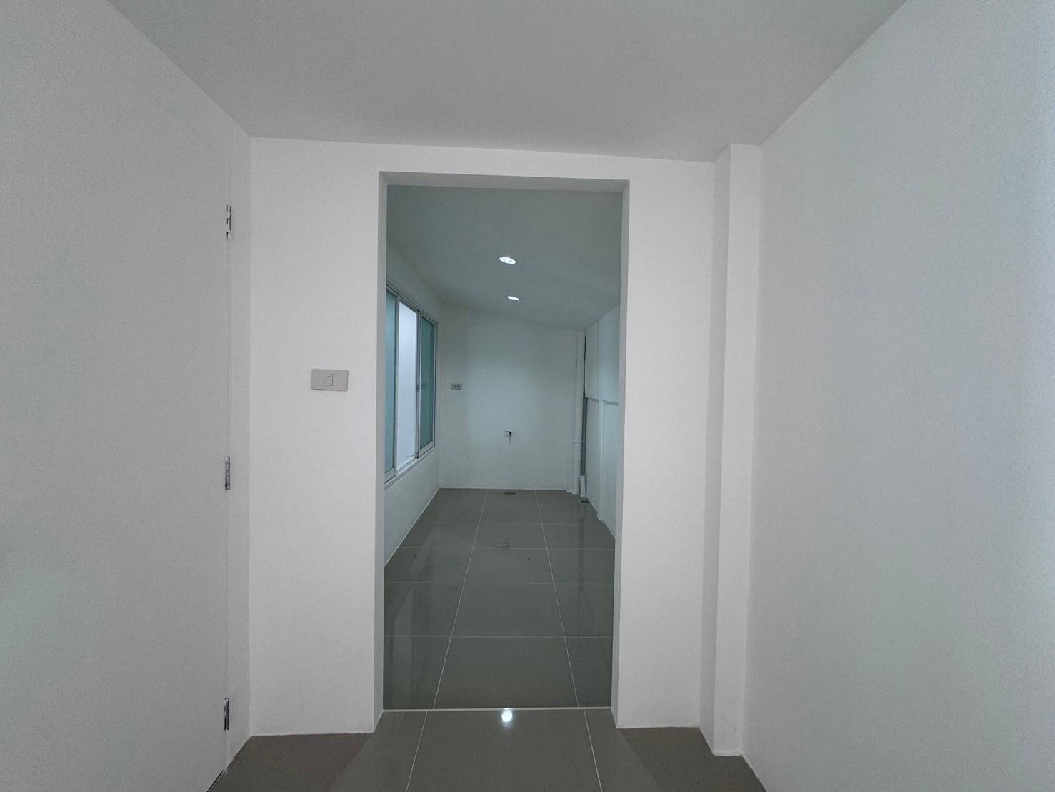 For Sale : Pakhlok, Twin House @Baan Promphun, 3 bedrooms 2 bathrooms