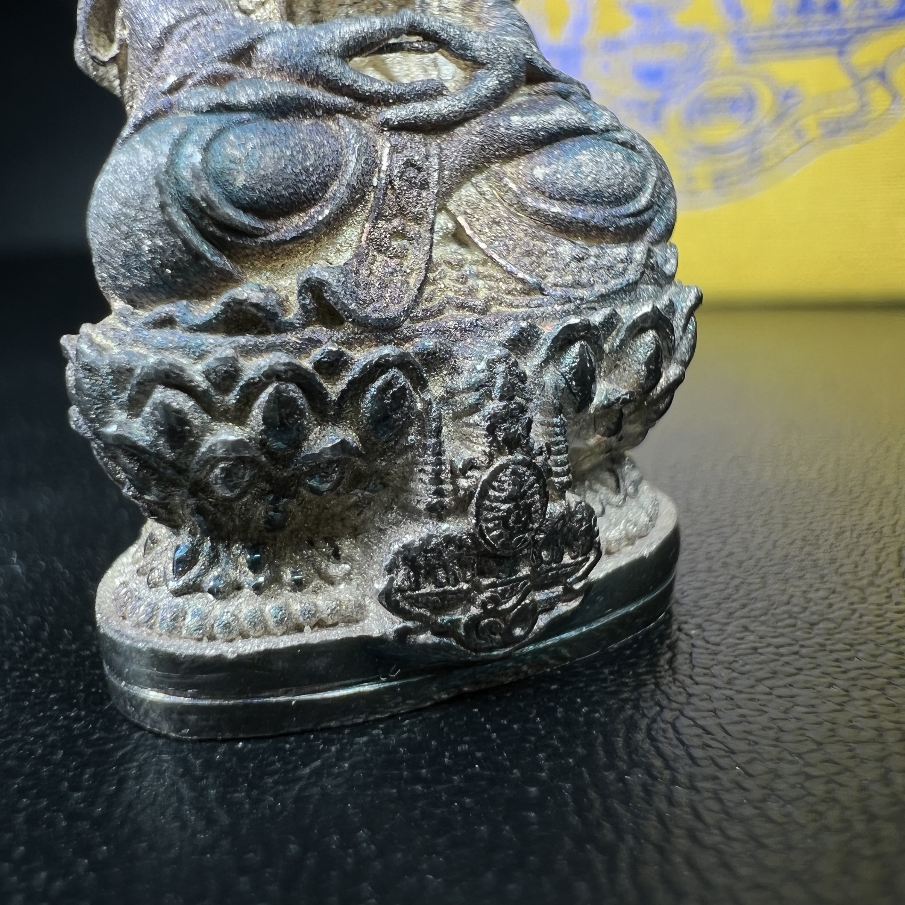 พระกริ่งจีน "ต้าเยิ่นถะ" รุ่น กาญจนาภิเษกครองราชย์ 50 ปี วัดบวรนิเวศวิหาร ปี2538 เนื้อเงิน(ผิวเดิมกลับดำขึ้นสีรุ้งเข้มขลังงดงามธรรมชาติสร้างสรรค์สภาพสวยเดิมพร้อมกล่องบรรจุเดิม ตอกโค๊ดหมายเลขกำกับ)(คัดสภาพสวยเดิมพิธีใหญ่พุทธศิลป์งดงาม)1ใน6001องค์