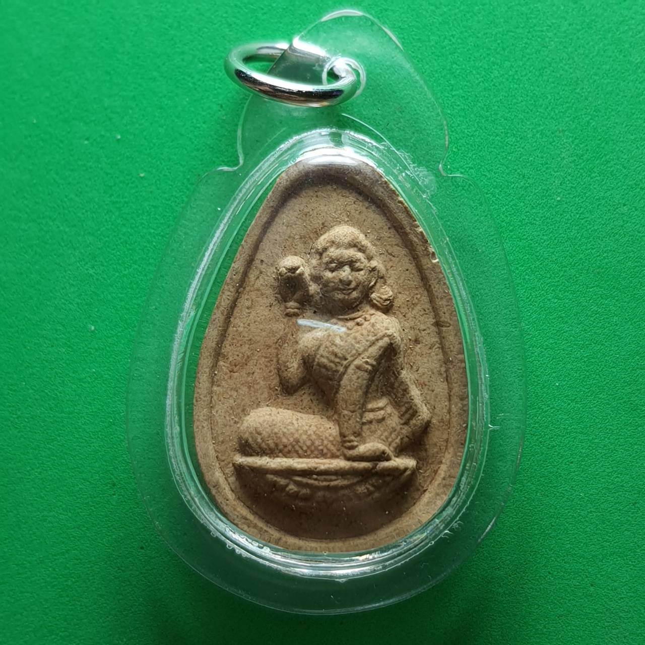 พระเครื่อง นางกวัก เลี่ยมกรอบห้อยคอ นางกวักมหาเสน่ห์แรงๆ นางกวักปุ้มปุ้ย นางกวักจิ๋ว พระแท้ นางกวักบูชาค้าขายสวยๆ แบบโบราณ