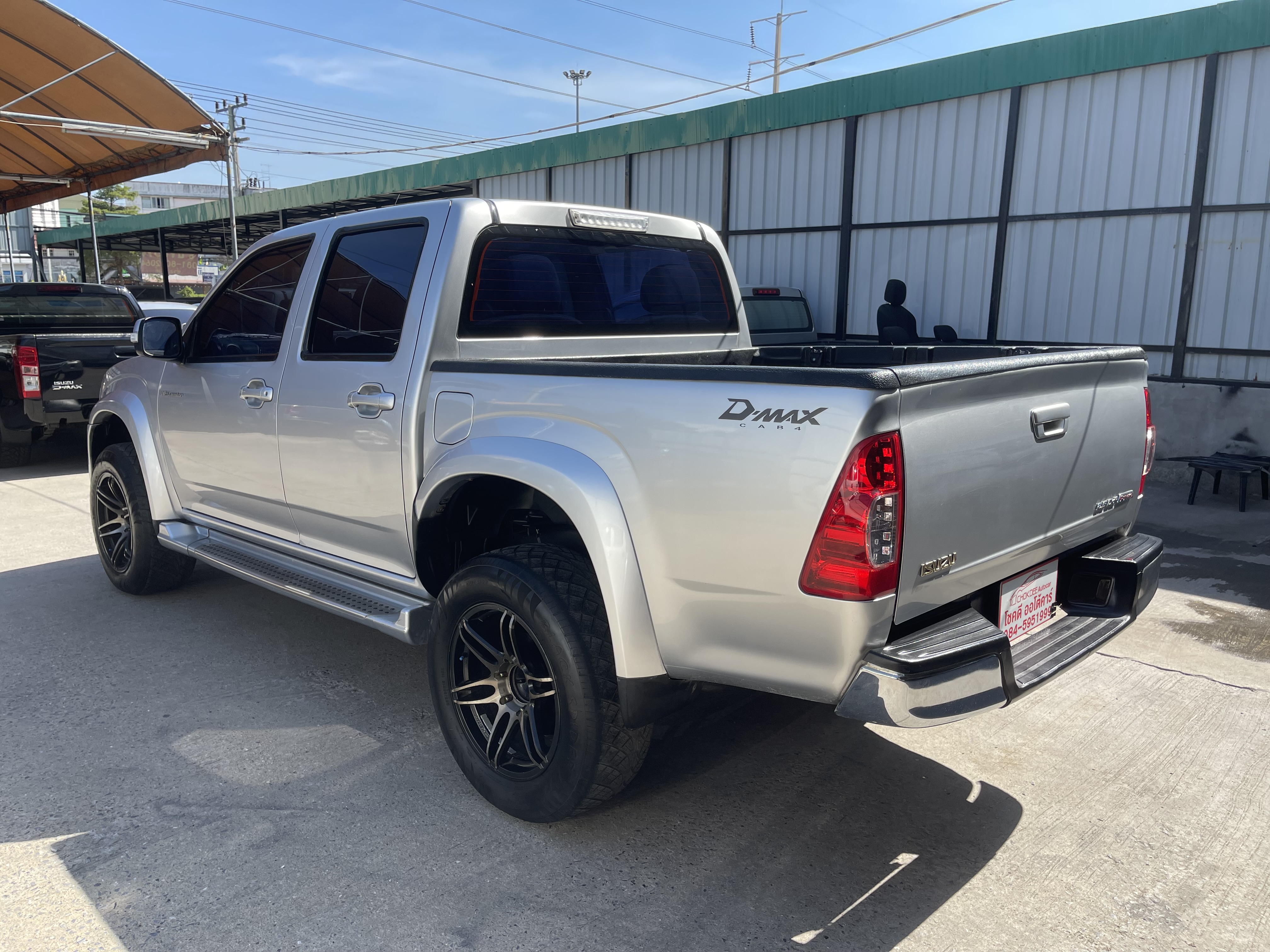 Isuzu Dmax 4ประตู Hilander 2.5 Abs 2008 เงิน