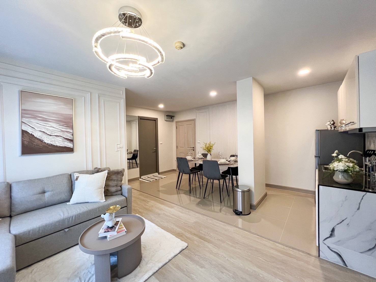 For Sales : Kathu, Dcondo Creek, 2 Bedrooms 2 Bathrooms, 4th flr., Pool view