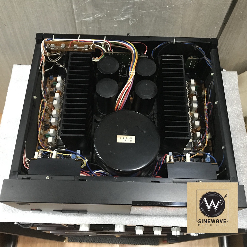 Power Amp ยี่ห้อ Sansui รุ่น B-2101 (Made in Japan)