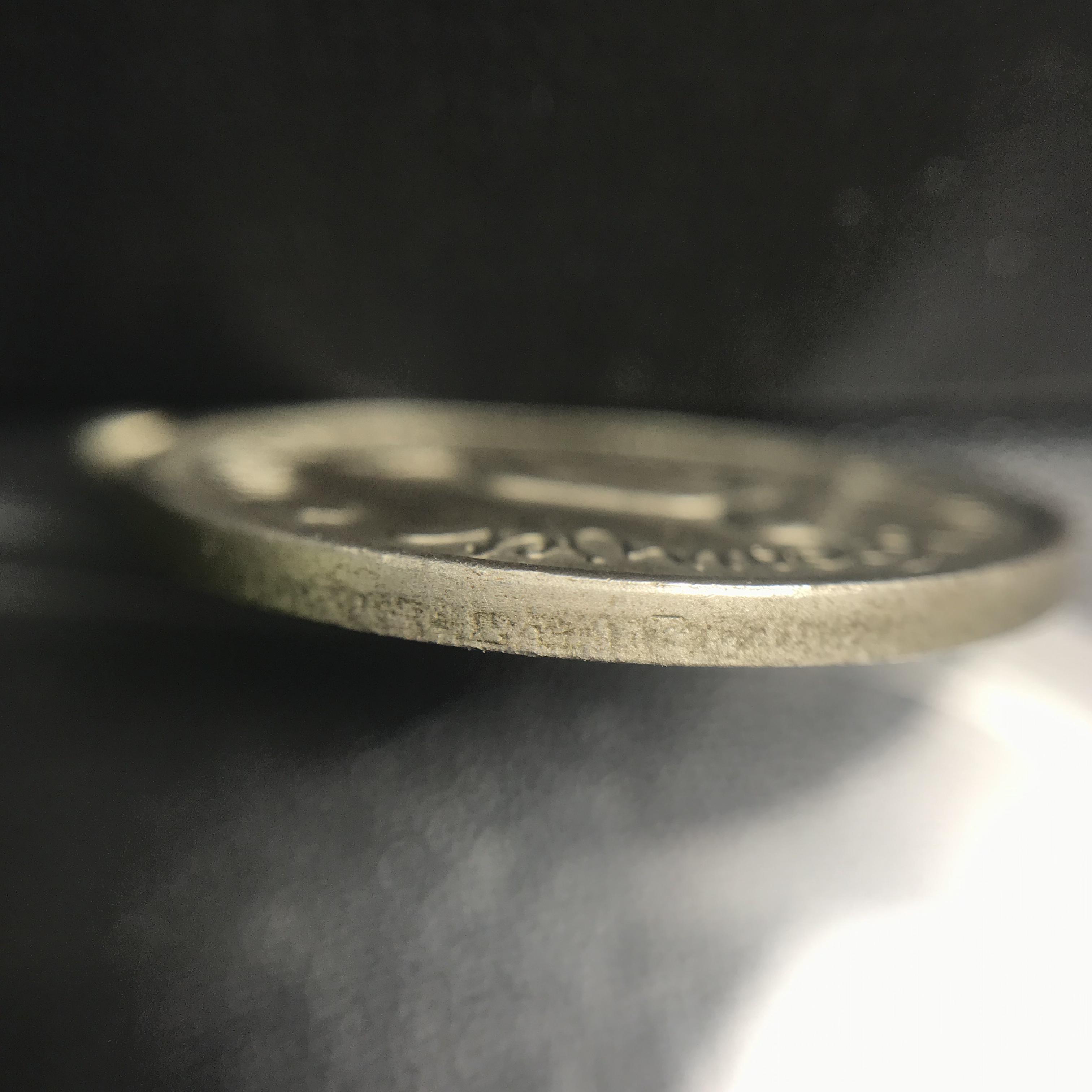 เหรียญทรงผนวช ในหลวงรัชกาลที่9 วัดบวรนิเวศวิหาร พ.ศ.2508 เนื้ออัลปาก้า พิมพ์ธรรมดา(เจดีย์ไม่เต็ม)