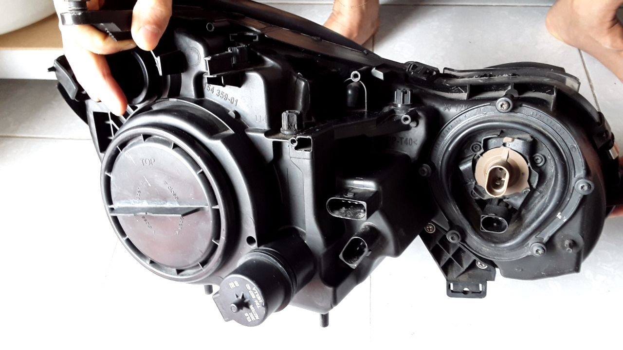 ไฟหน้าBENZ W211