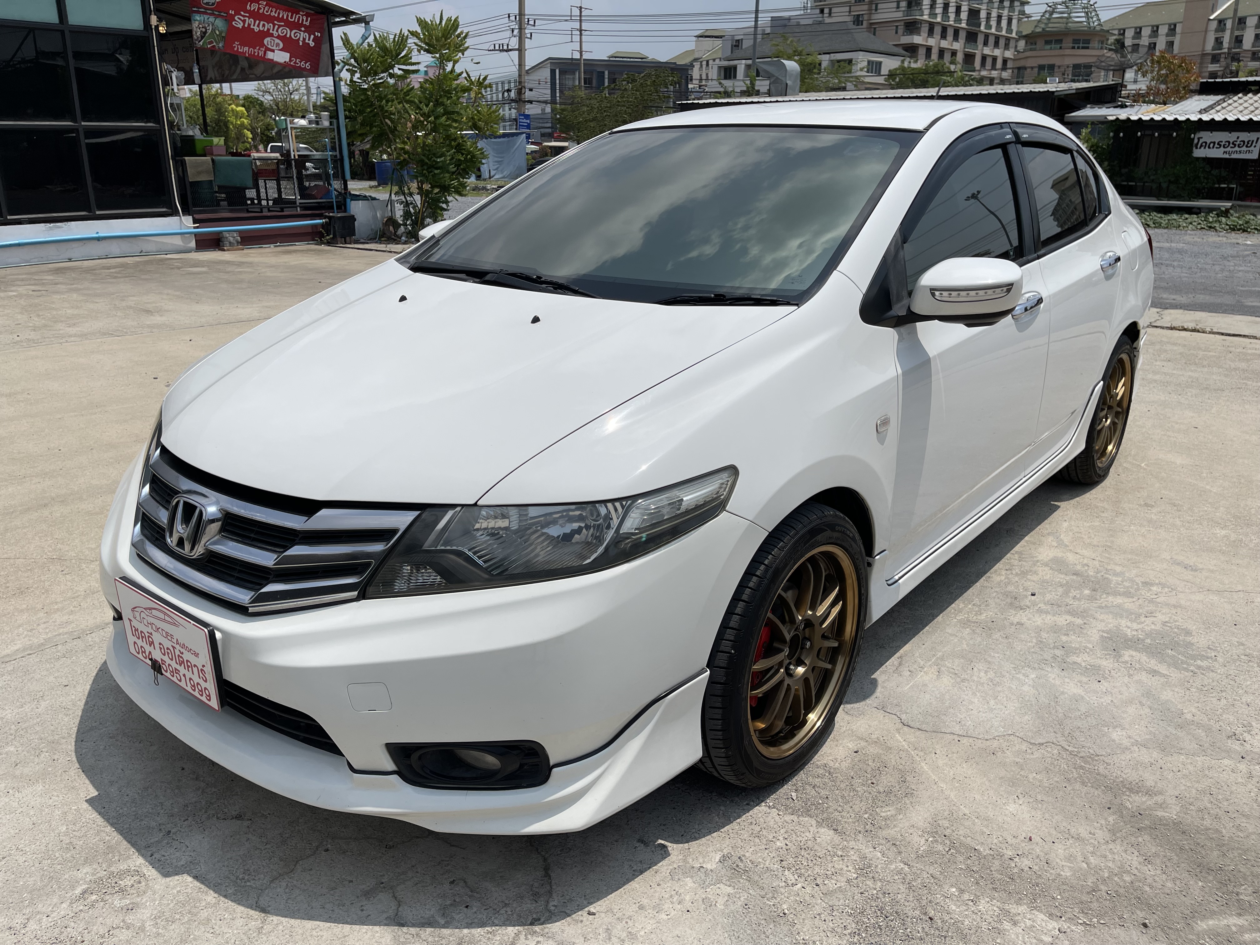 Honda City 1.5 SV At 2013 ขาว