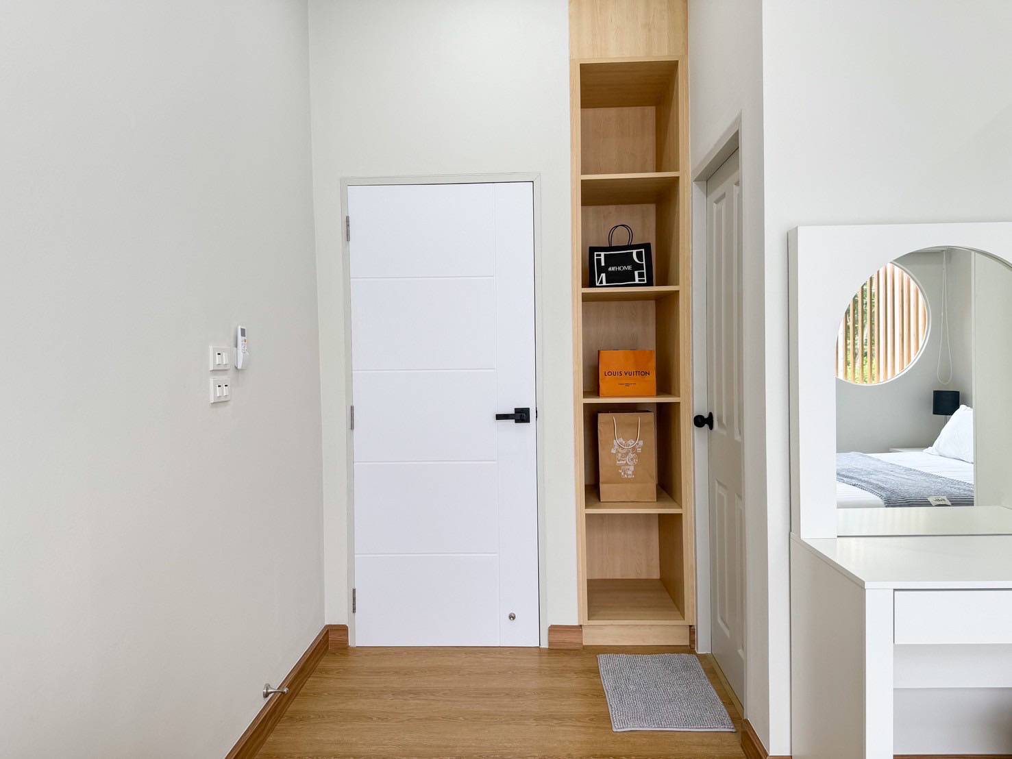 For Sales : Thalang, 2-Story Town House, modern-minimal style, 2 Bedrooms 2 Bathrooms