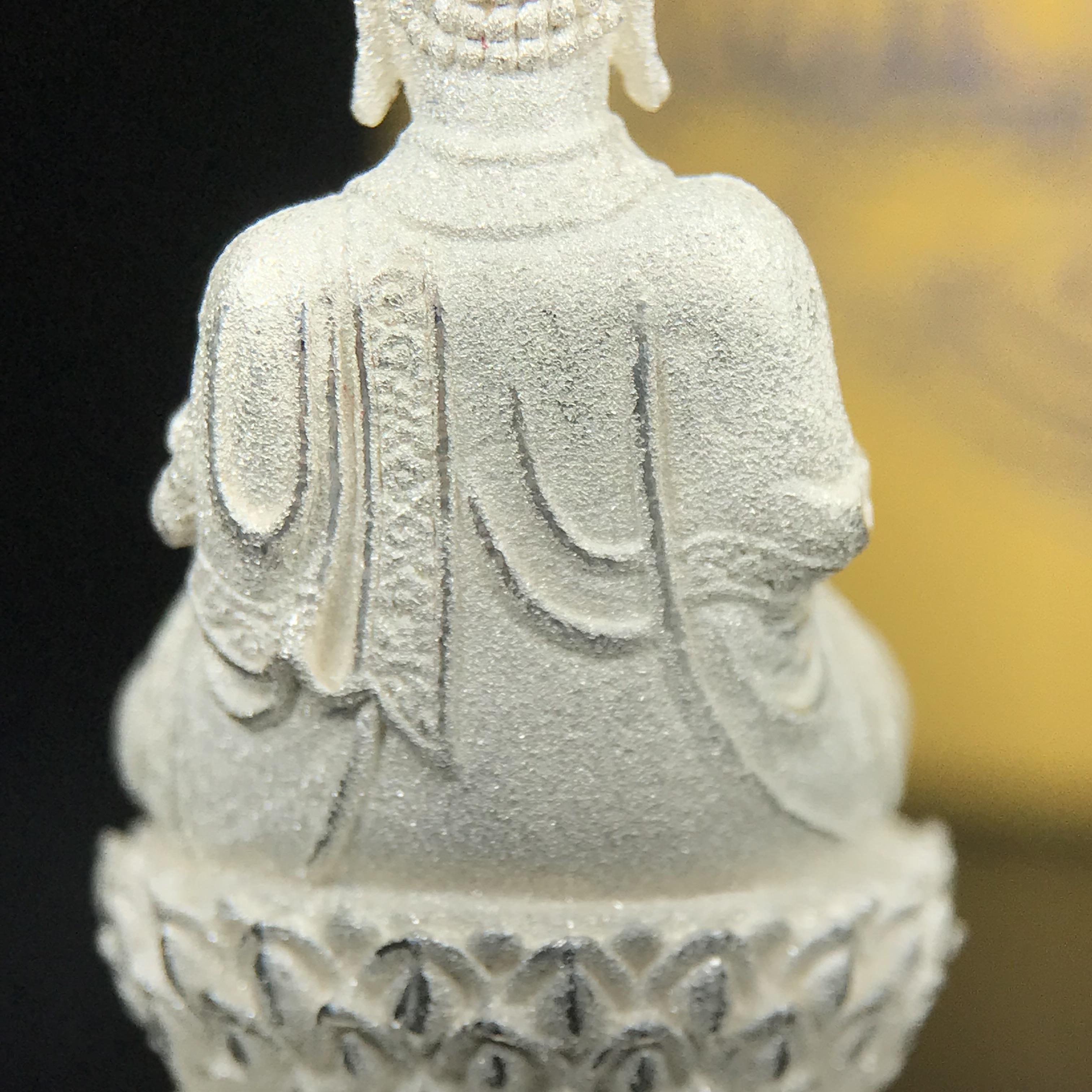 พระกริ่งจีน "ต้าเยิ่นถะ" ชุดกาญจนาภิเษกครองราชย์ 50 ปี วัดบวรนิเวศวิหาร ปี 2538 เนื้อเงินพ่นทรายขัดเงาบางส่วน 99.99% สูง 3.8 ซม. (คัดสภาพสวยเดิม พิธีใหญ่ พุทธศิลป์งดงาม) สภาพสวยเดิมพร้อมกล่องบรรจุเดิม ตอกโค๊ดหมายเลขกำกับ1 ใน 6001 องค์