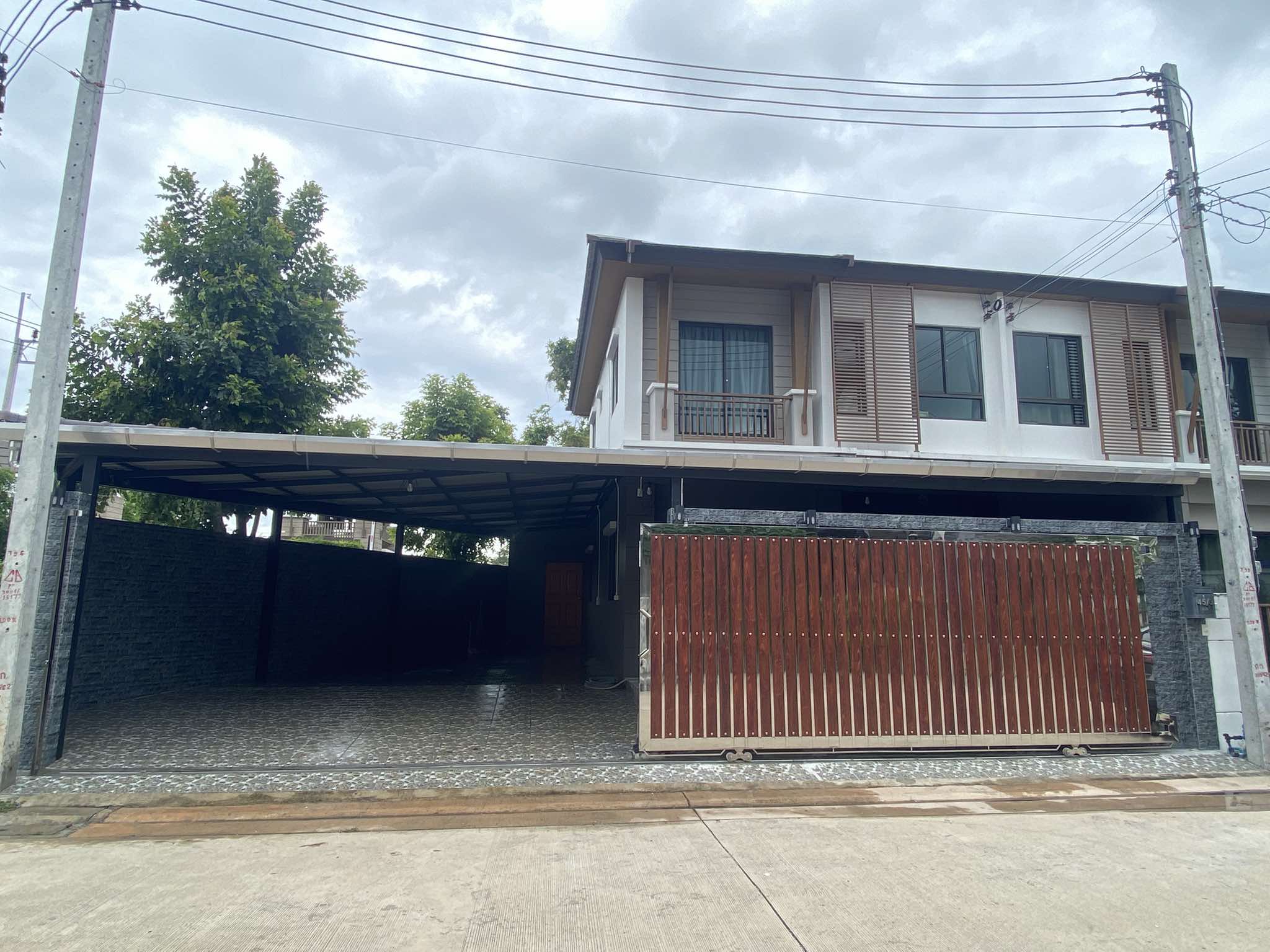 For Rent : Phuket Town, Two-story twin house, 4 bedrooms 2 bathrooms Chaofah - Thepanusorn