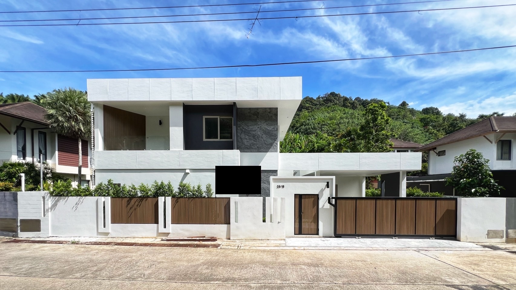 For Sales : Kathu, Loch Palm Villa, 4 Bedrooms 6 Bathrooms